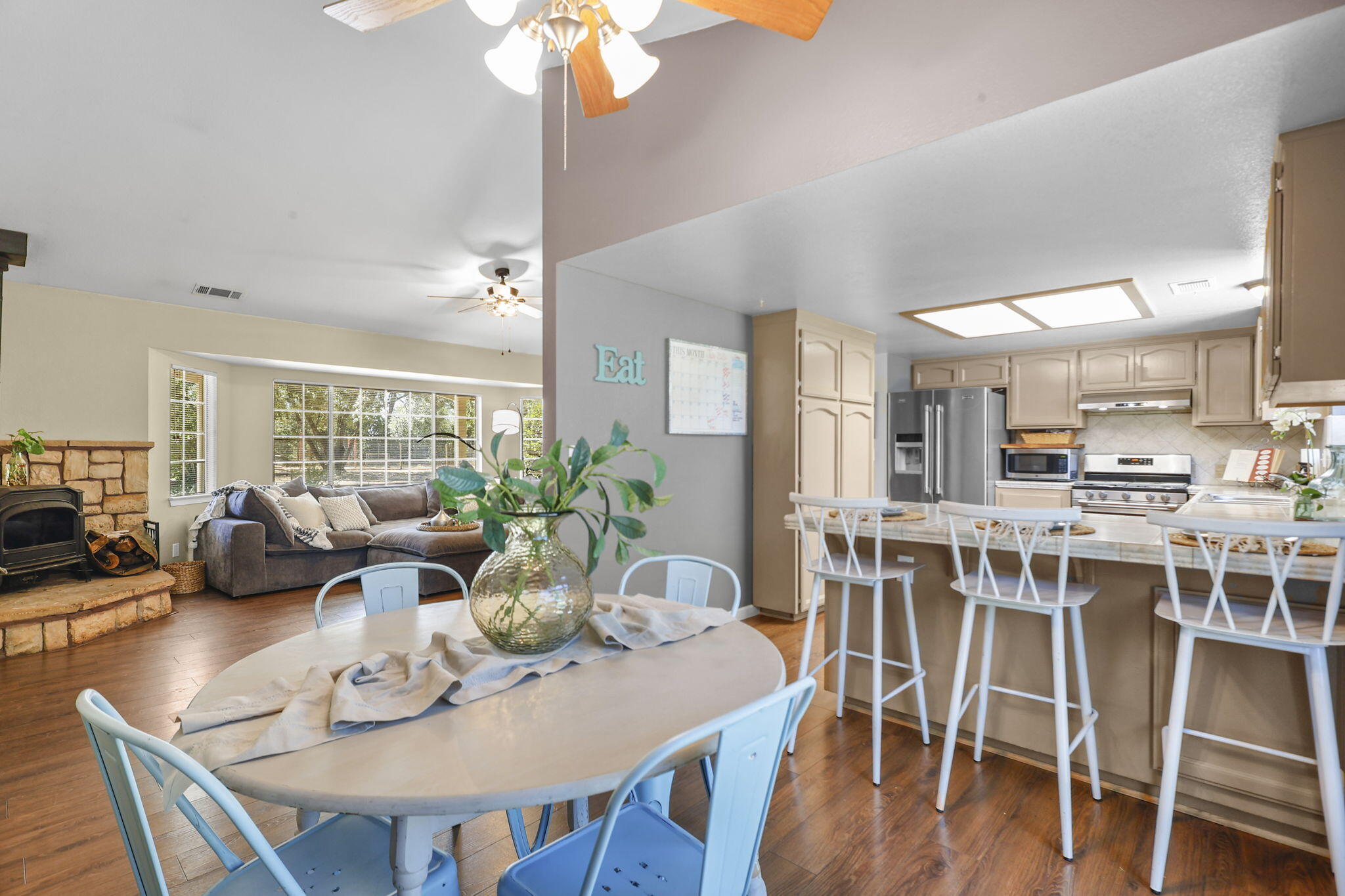 17604 China Gulch