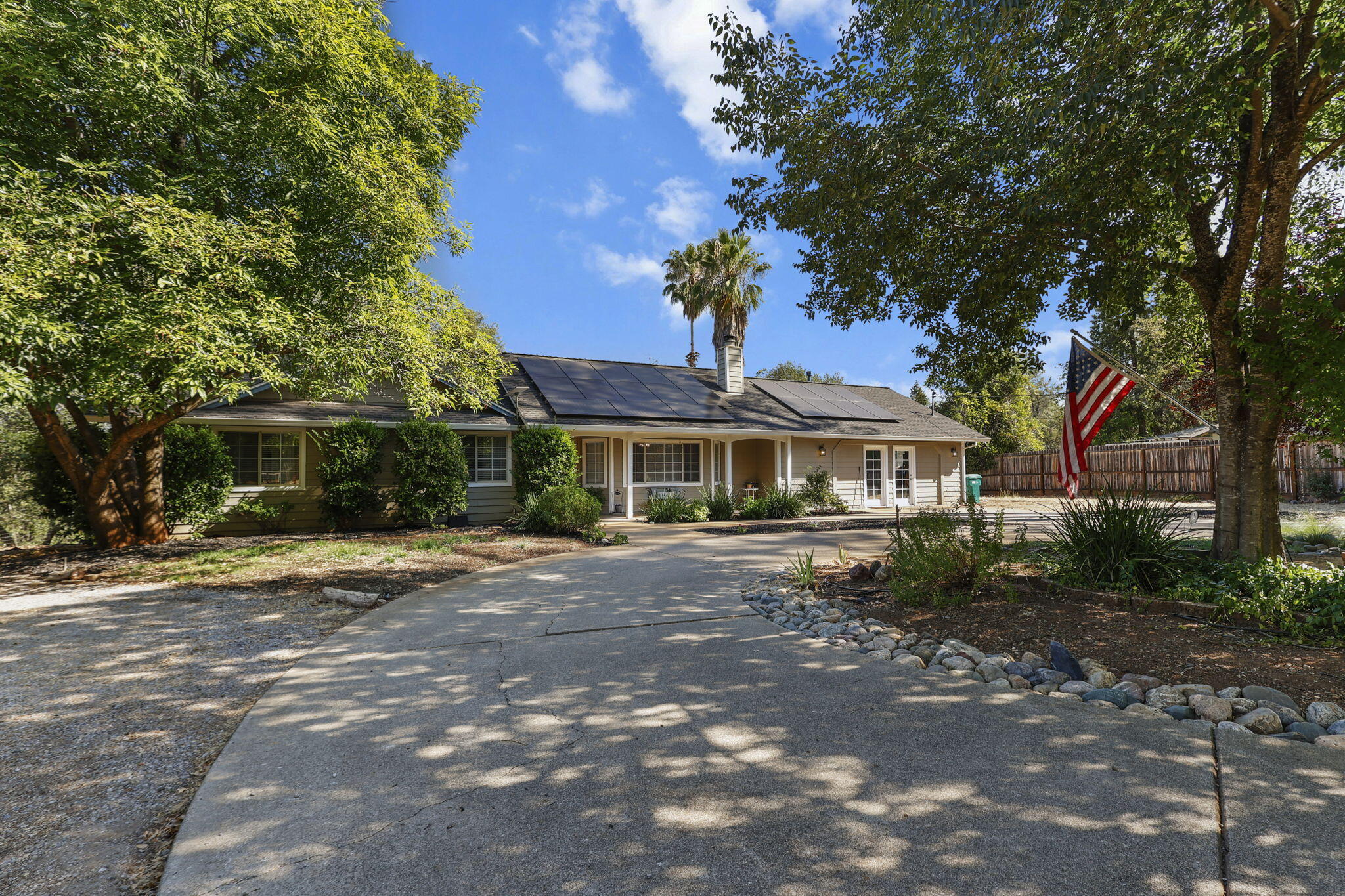 17604 China Gulch