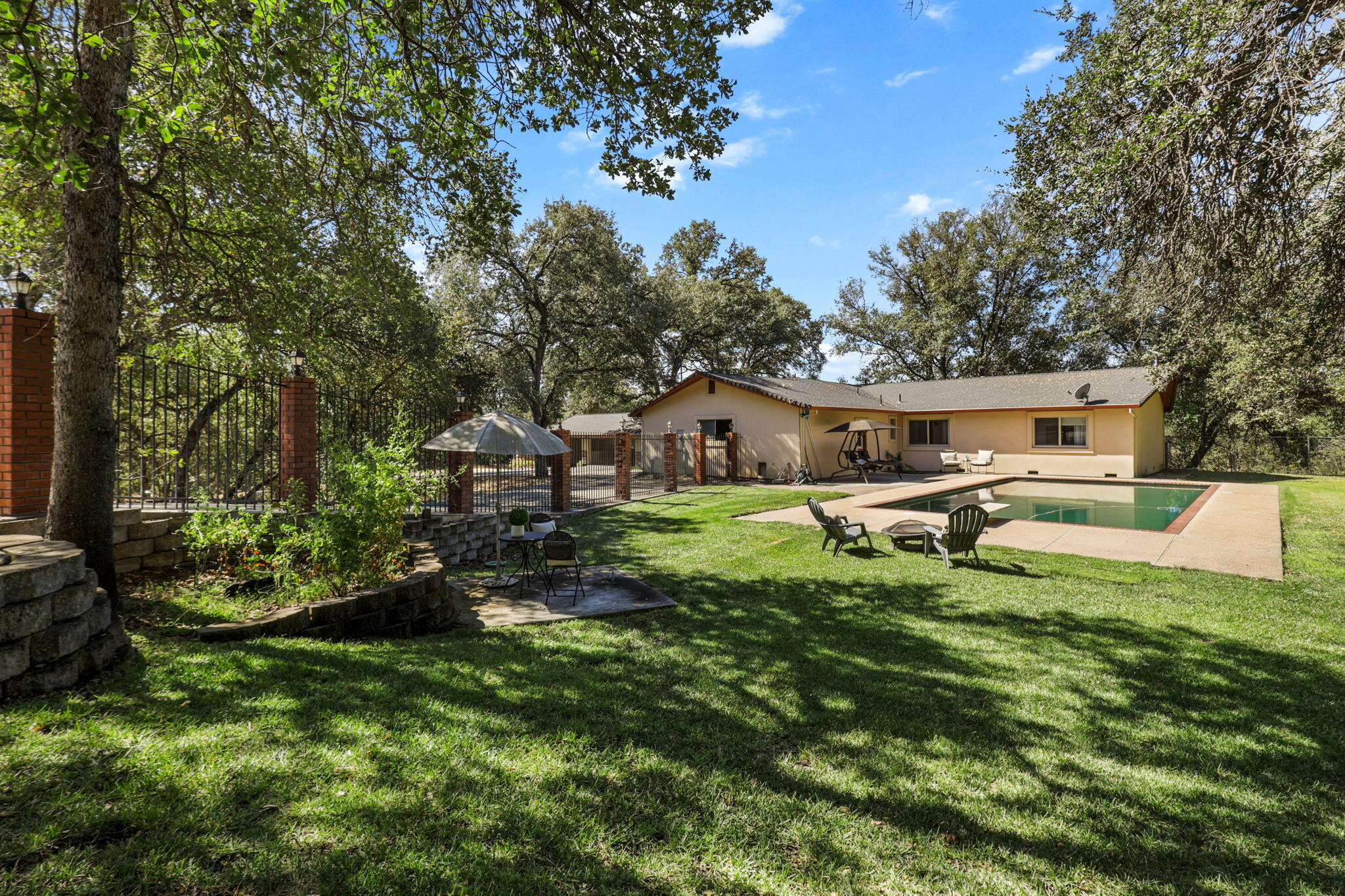 18760 Reeds Creek Road