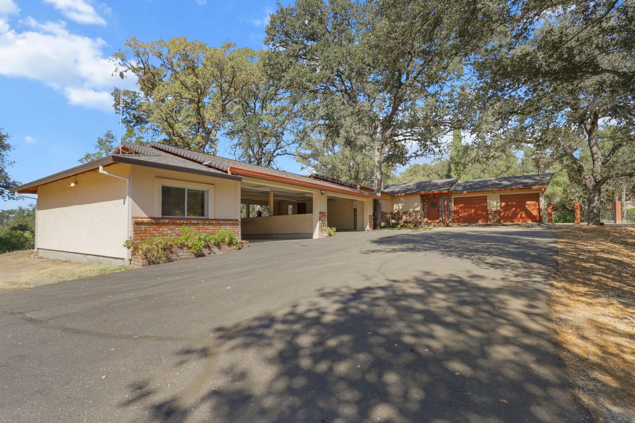 18760 Reeds Creek Road
