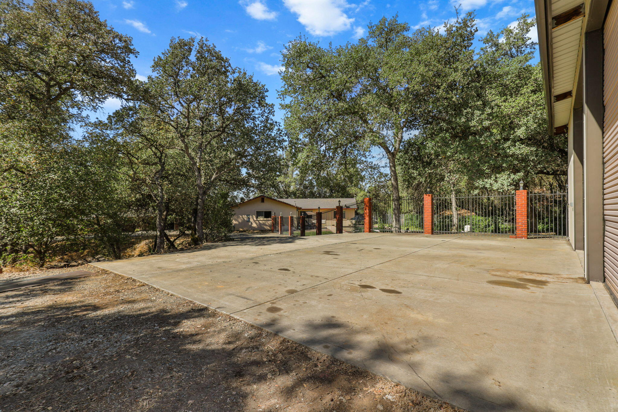 18760 Reeds Creek Road