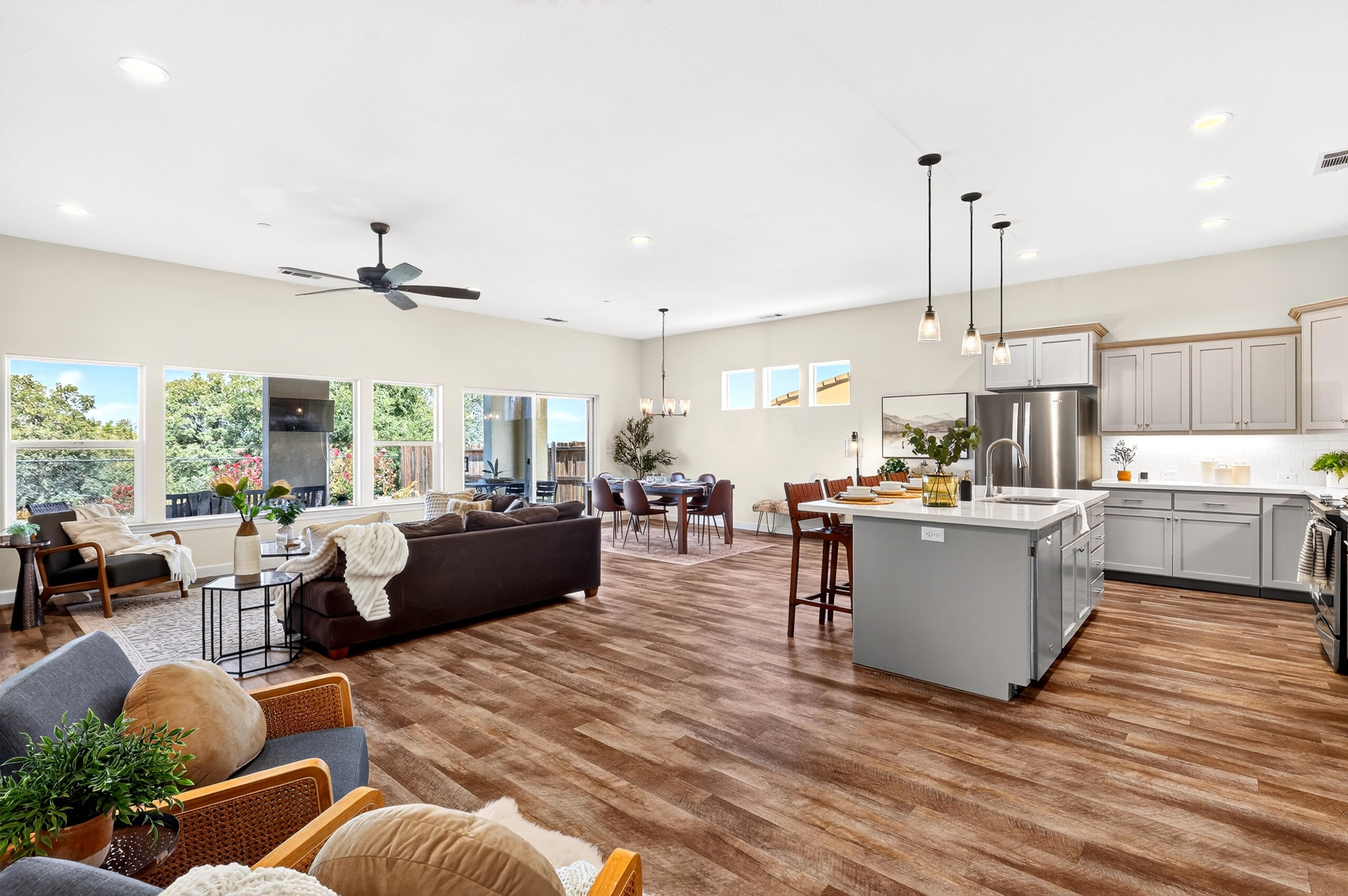 4678 Pleasant Hills Drive