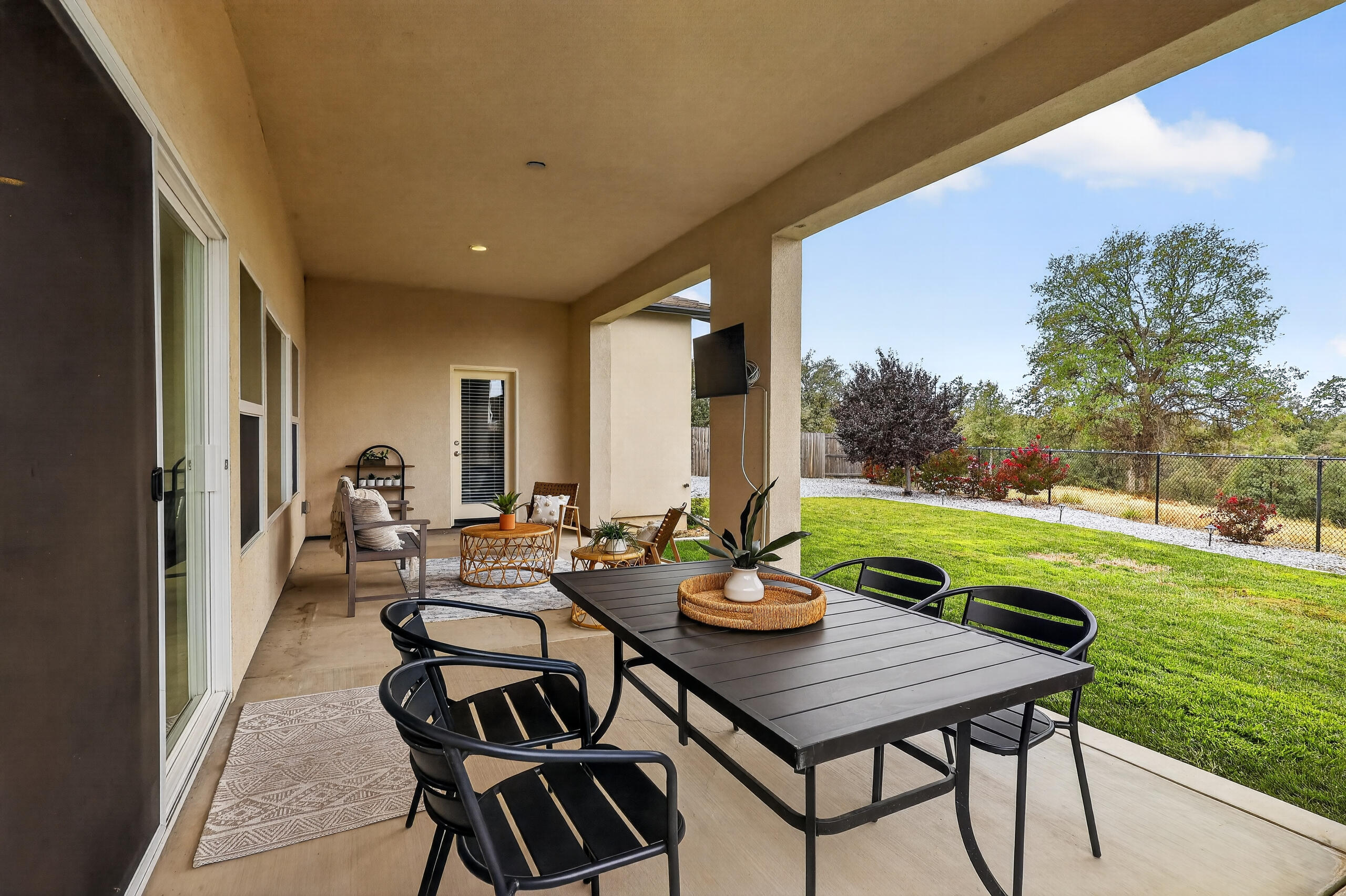 4678 Pleasant Hills Drive