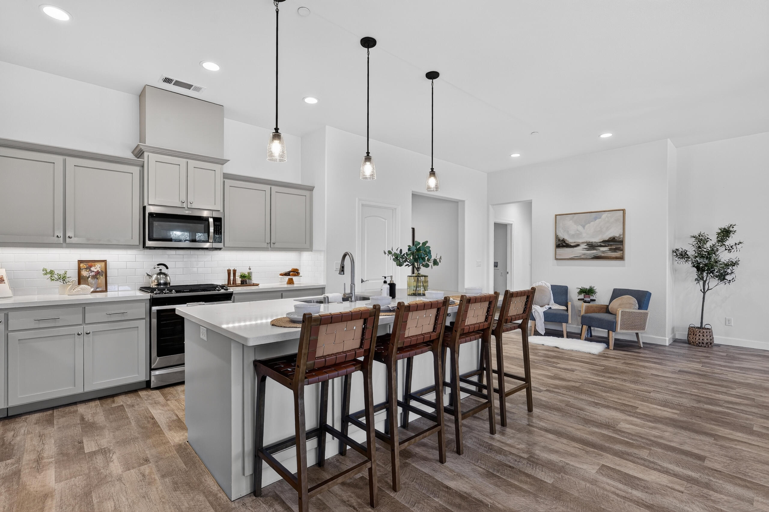 4678 Pleasant Hills Drive