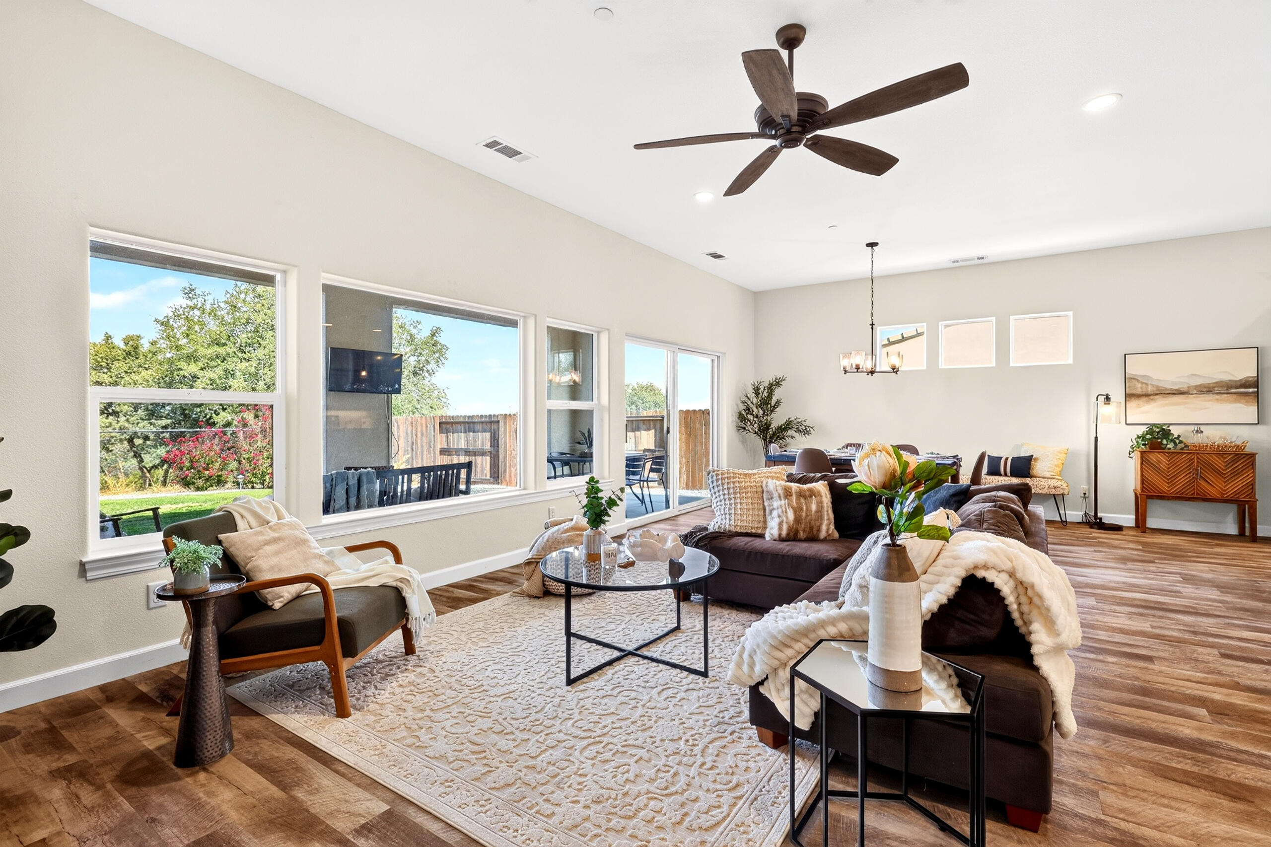 4678 Pleasant Hills Drive