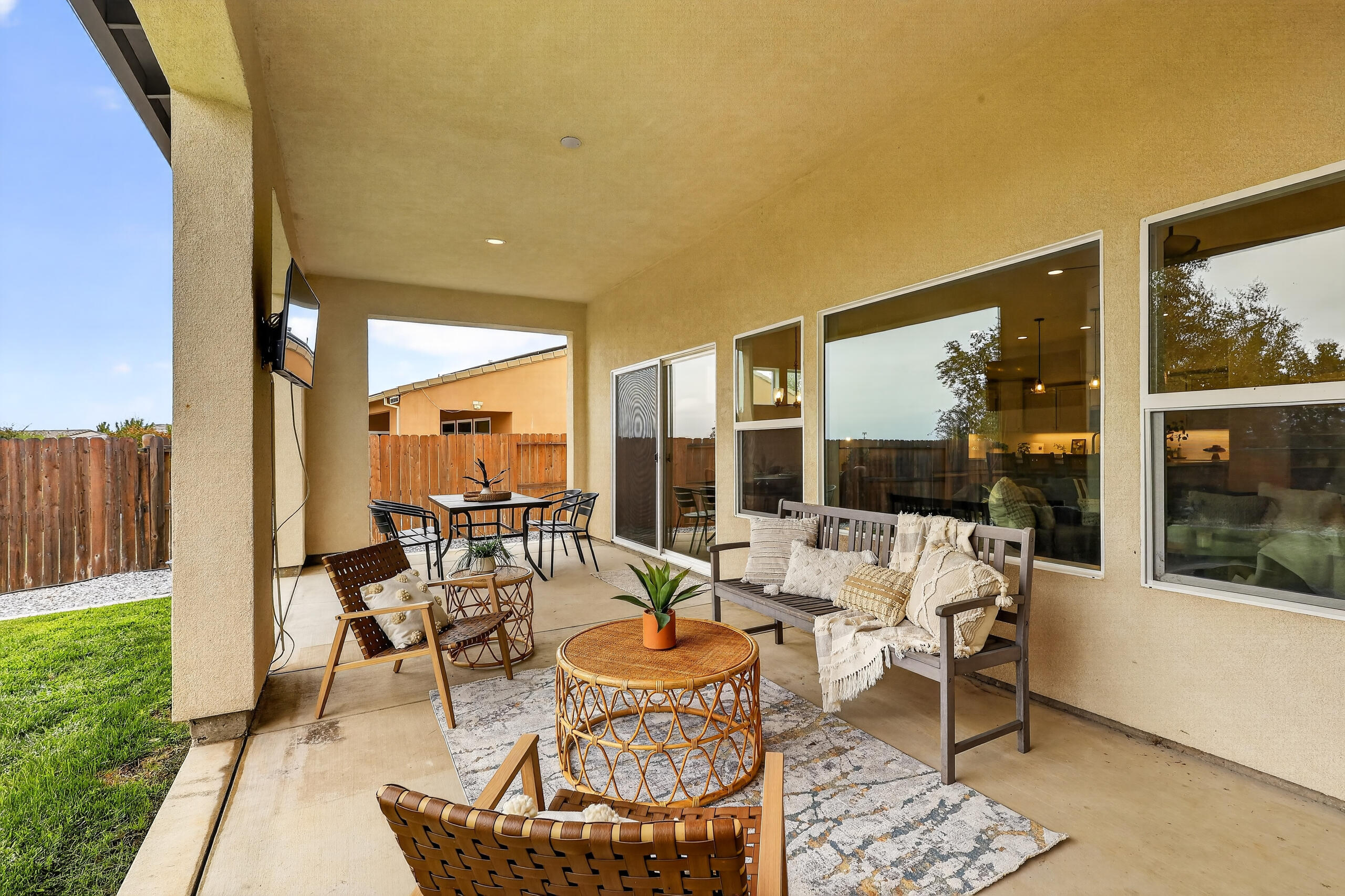 4678 Pleasant Hills Drive