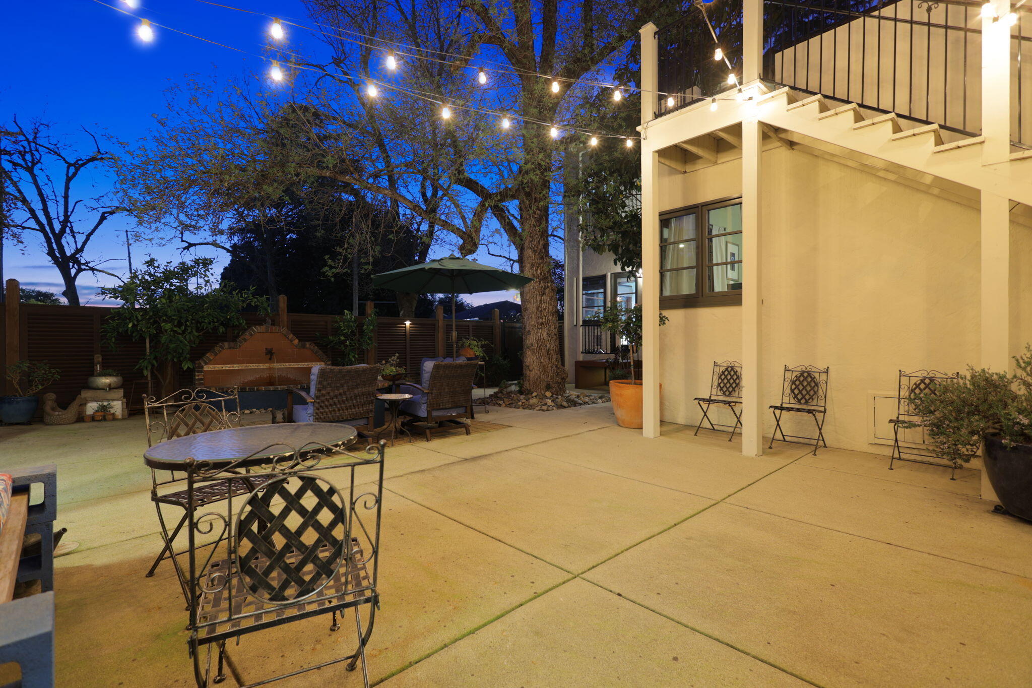 1465 Riverside Drive