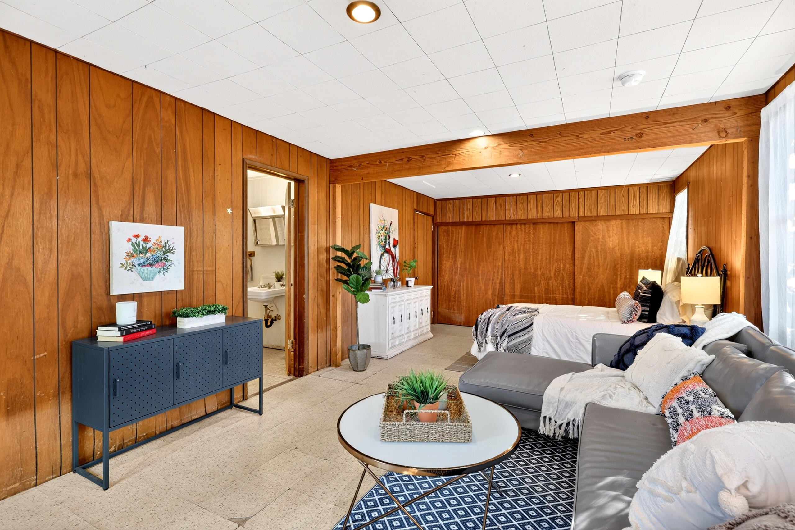 7399 Dilley Lane