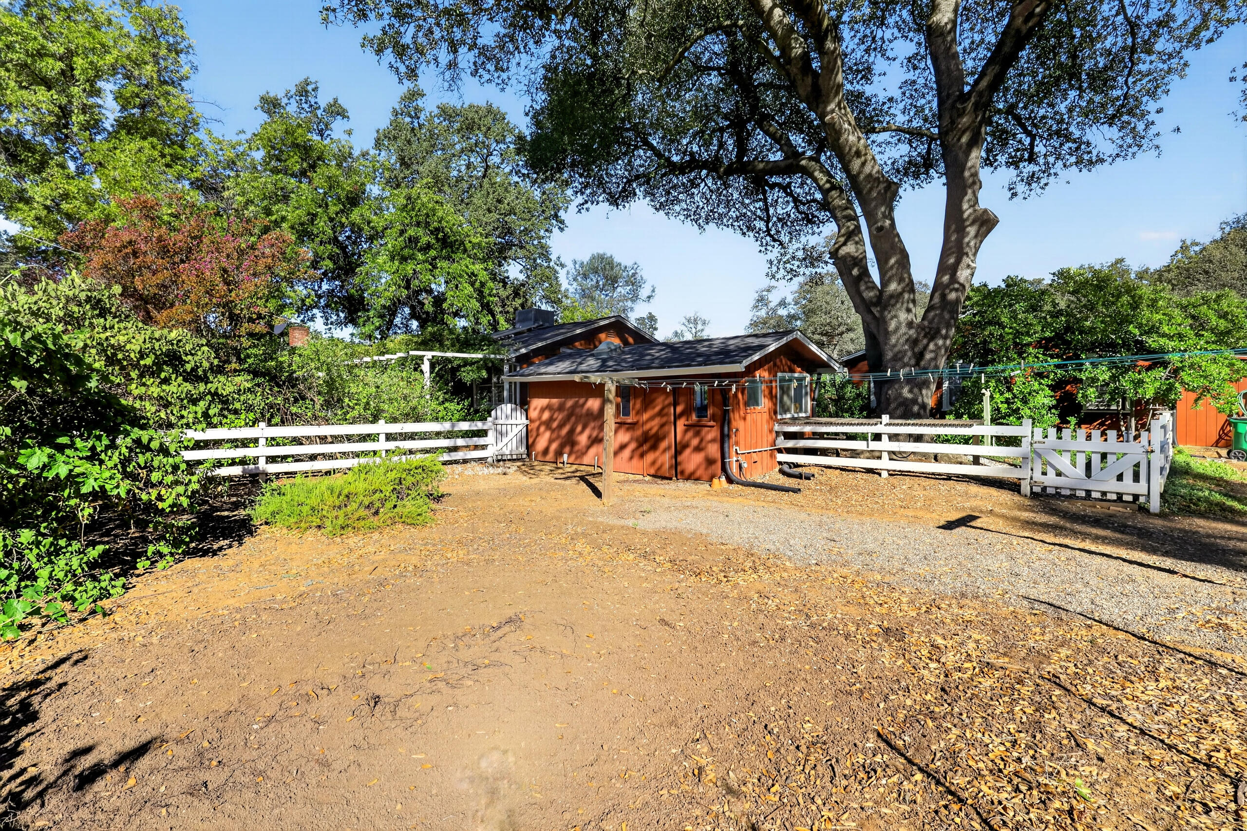 7399 Dilley Lane