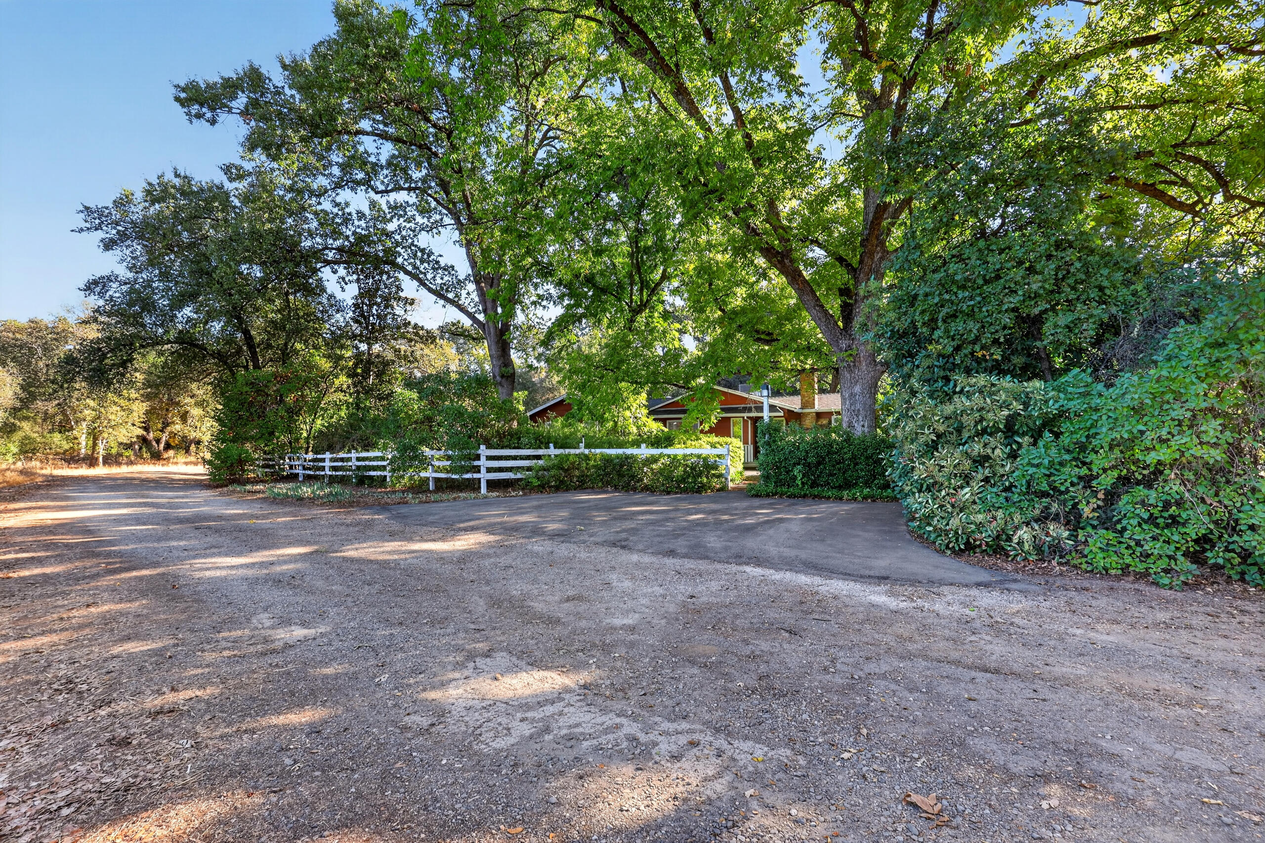7399 Dilley Lane