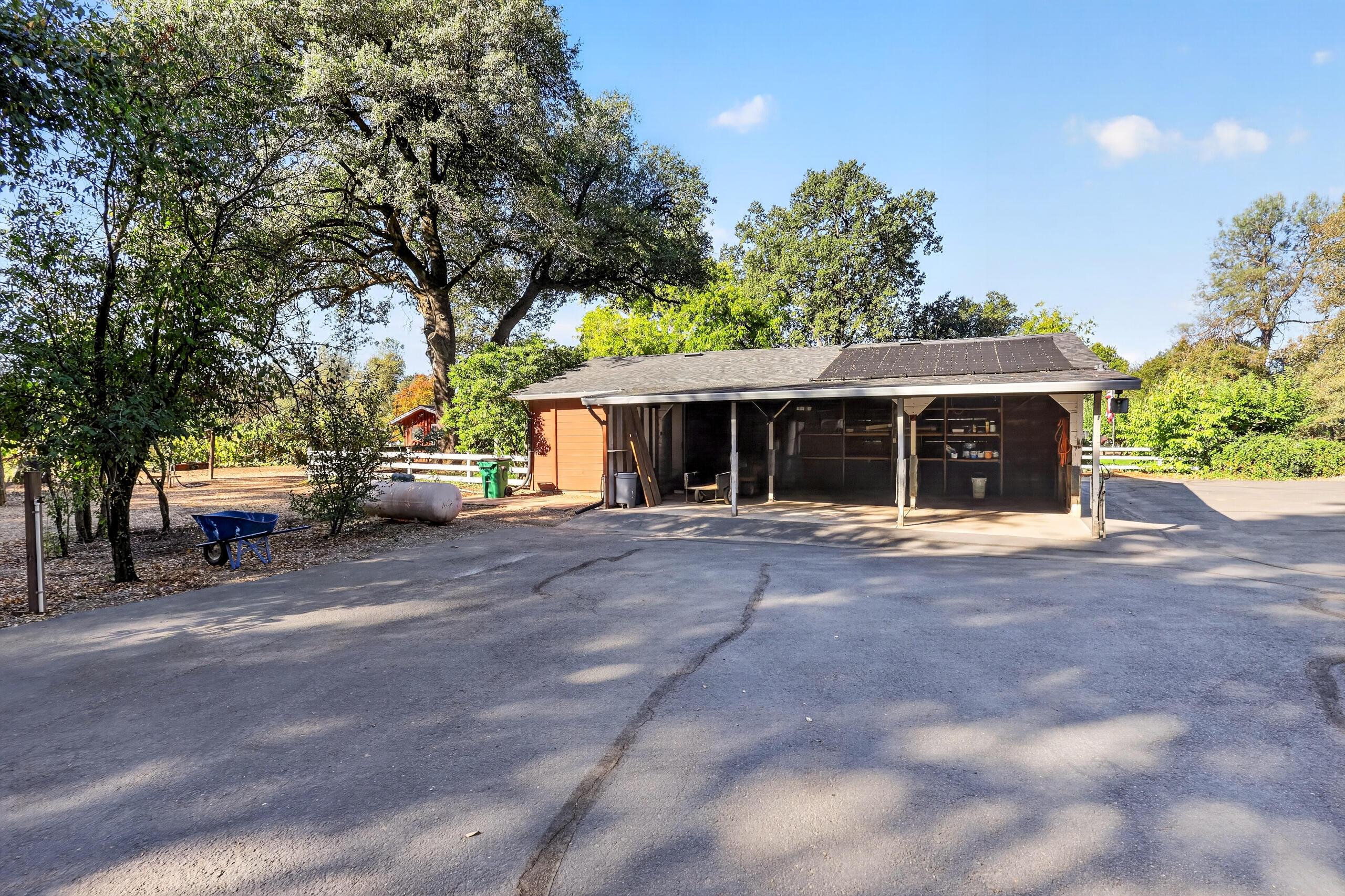 7399 Dilley Lane