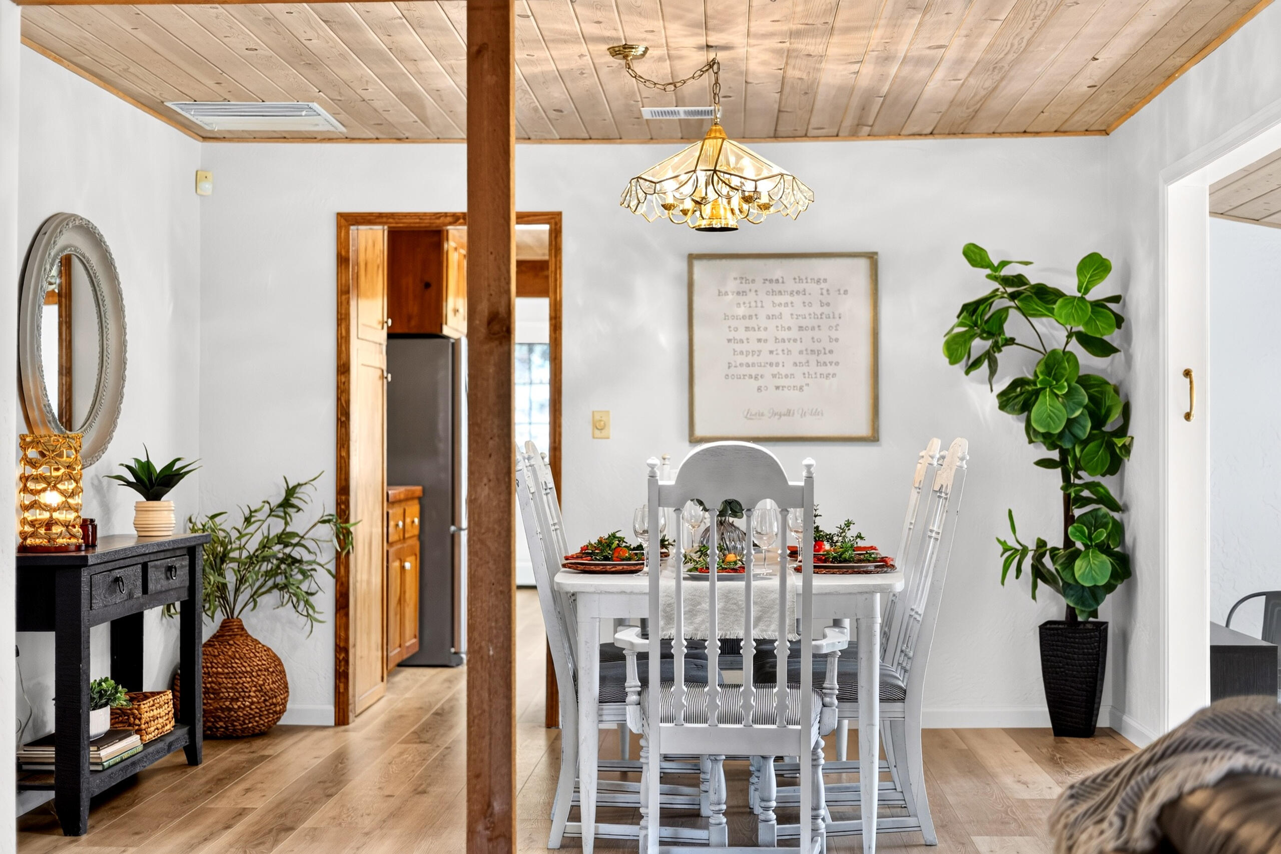 7399 Dilley Lane