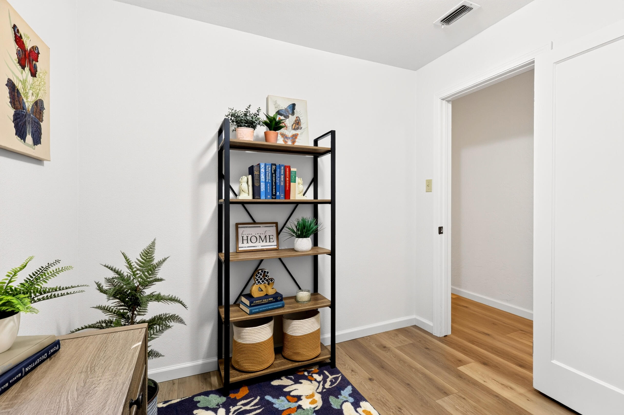 7399 Dilley Lane