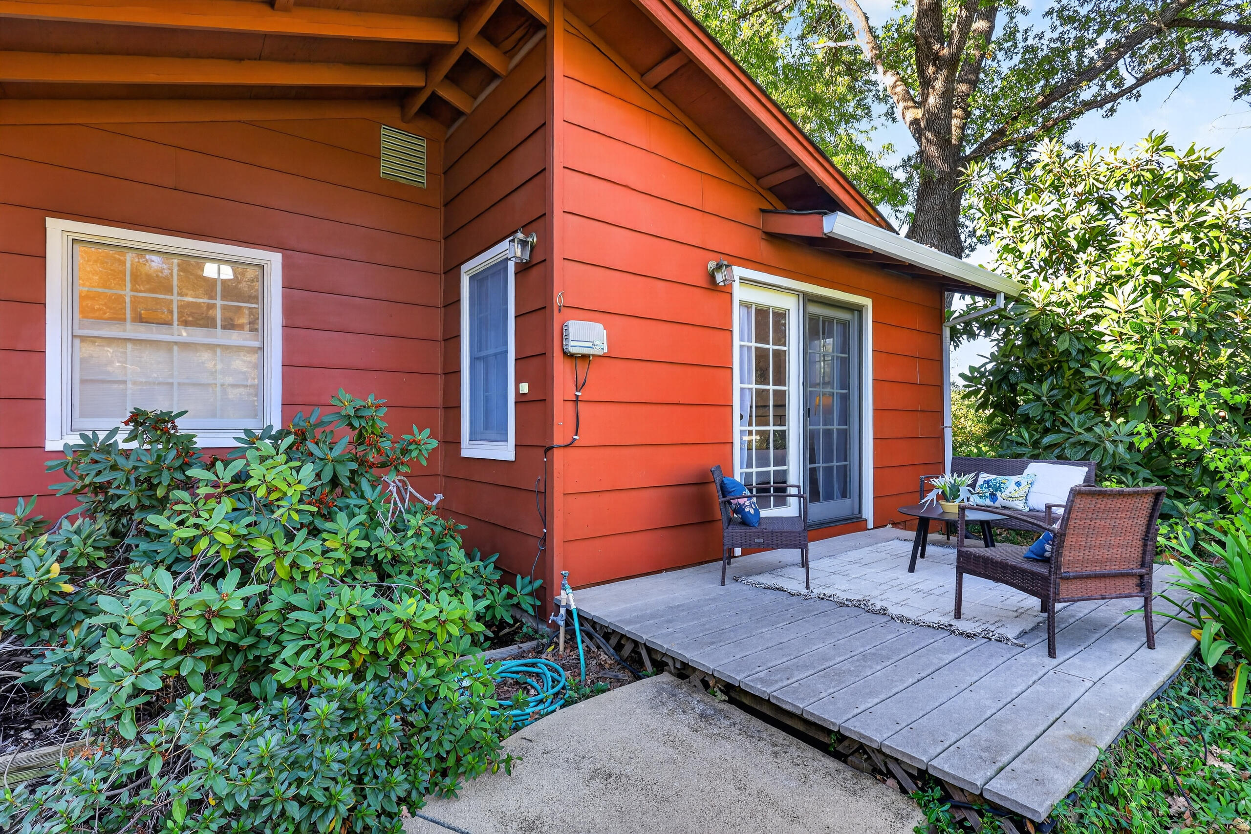 7399 Dilley Lane