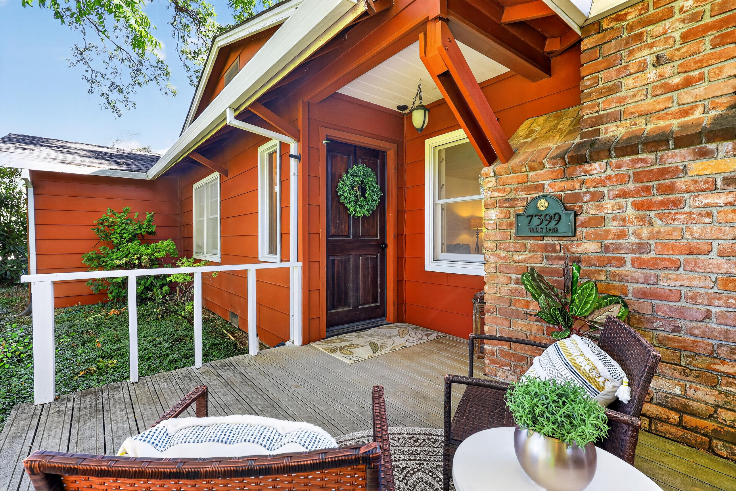 7399 Dilley Lane