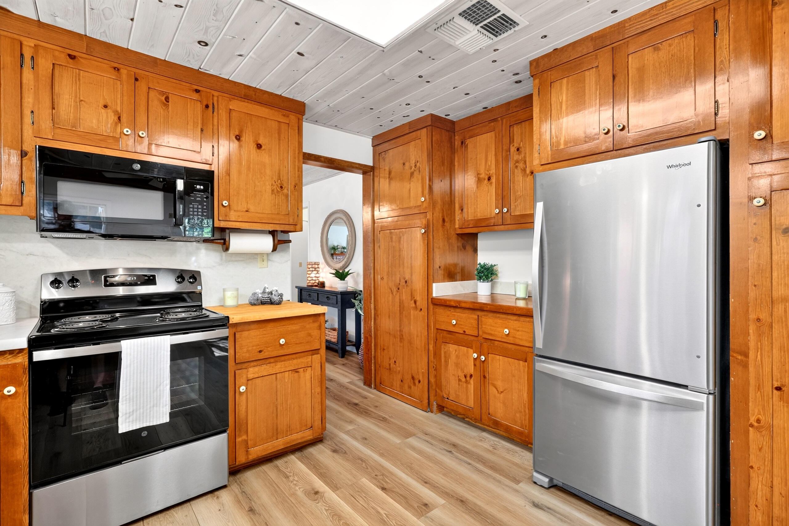 7399 Dilley Lane