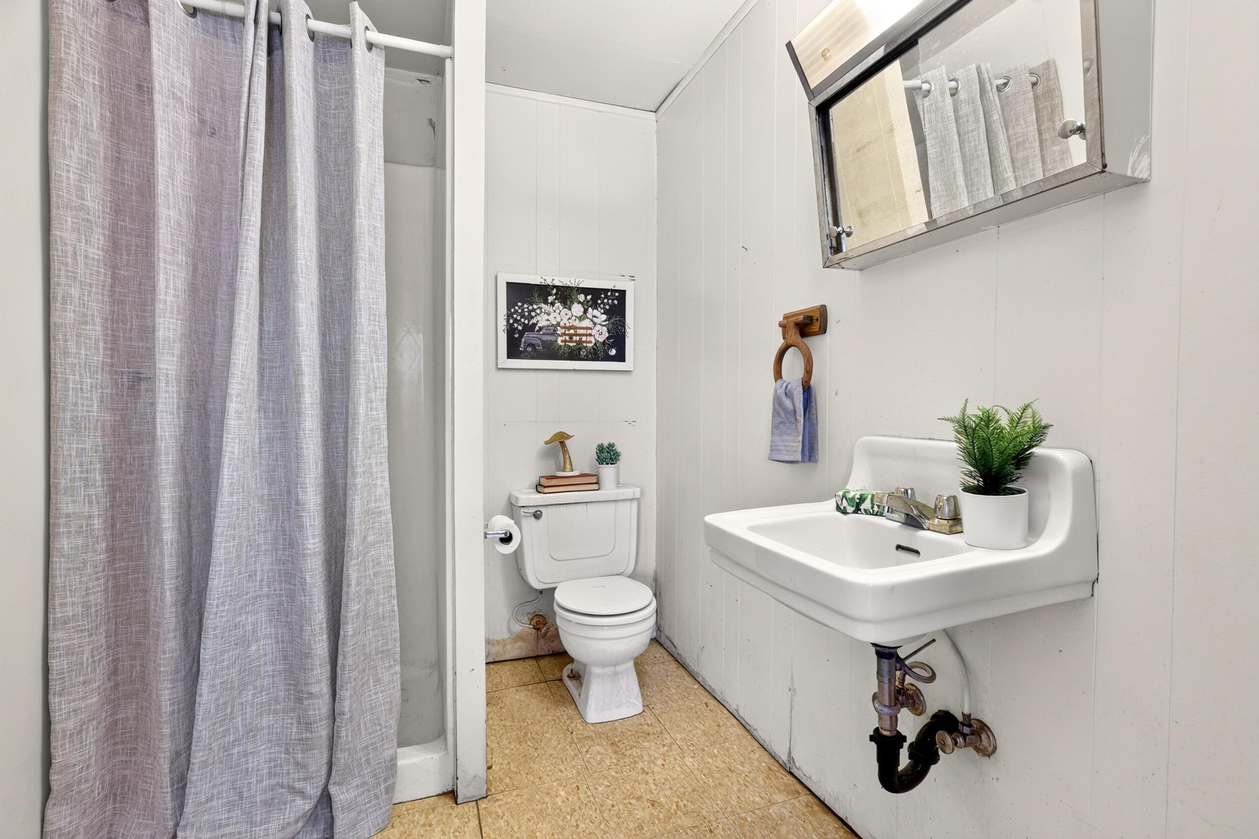 7399 Dilley Lane