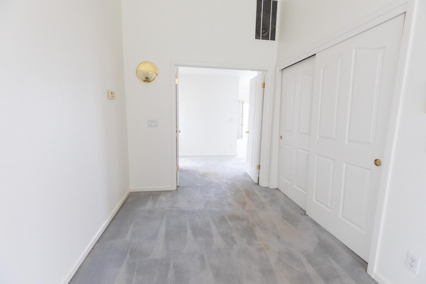 3650 Valley Ridge LN