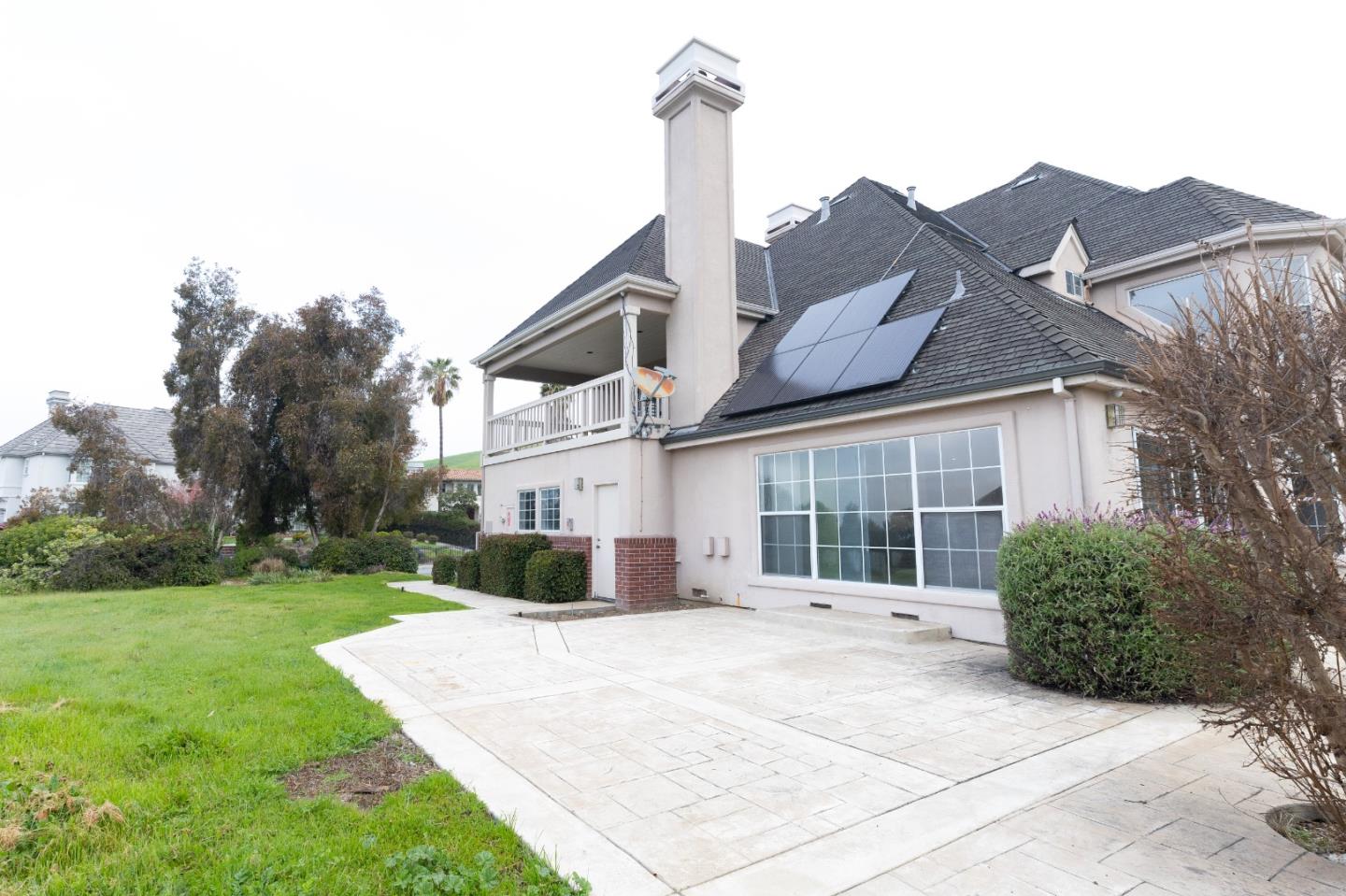 3650 Valley Ridge LN