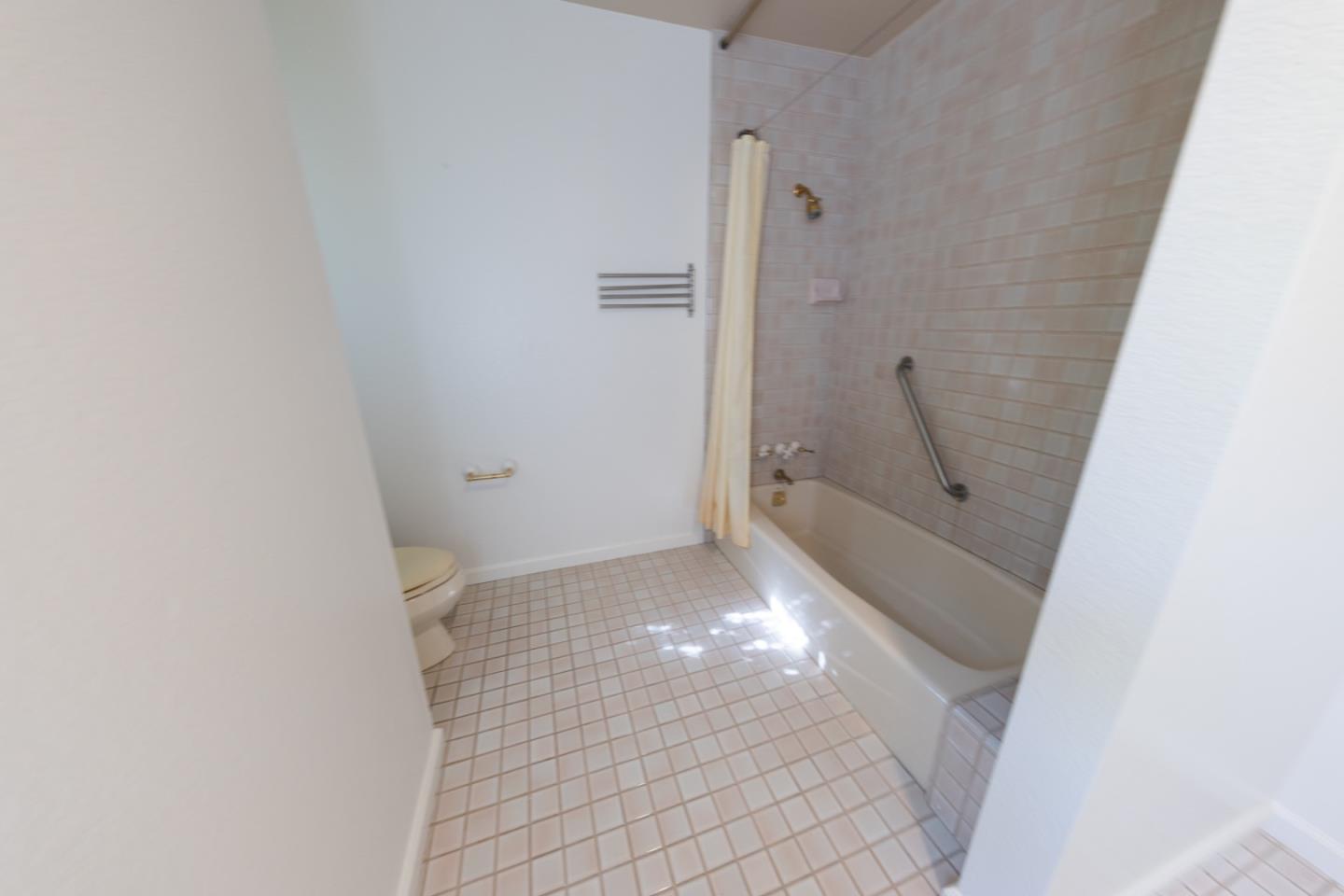 3650 Valley Ridge LN