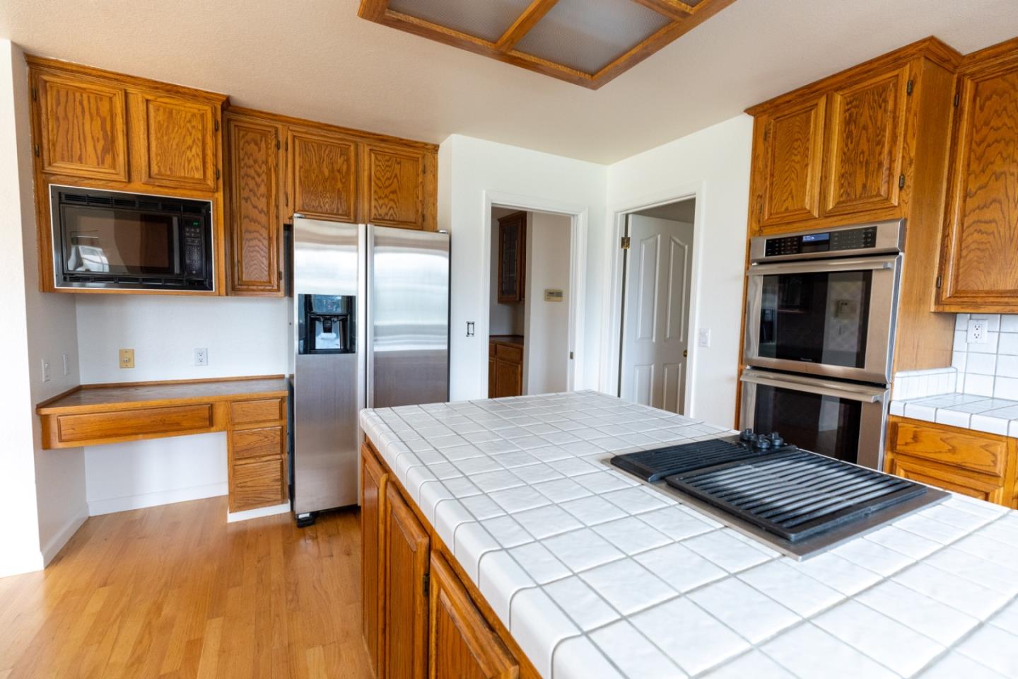 3650 Valley Ridge LN