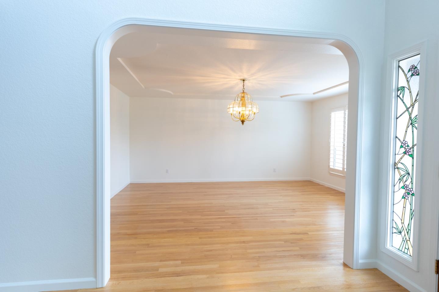 3650 Valley Ridge LN