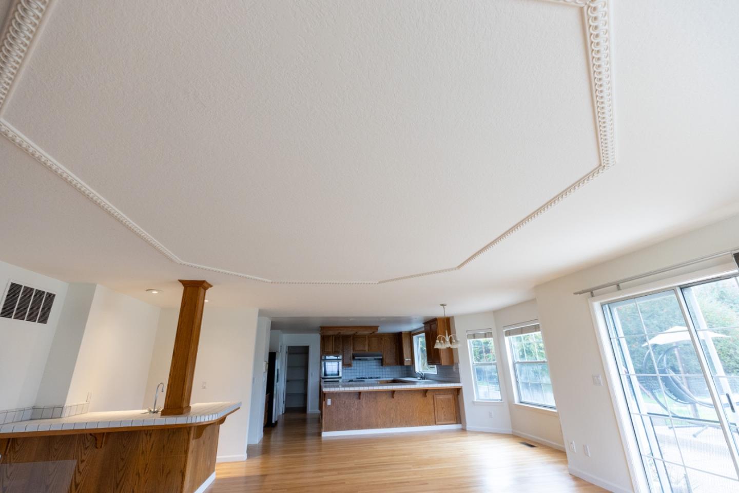 3650 Valley Ridge LN