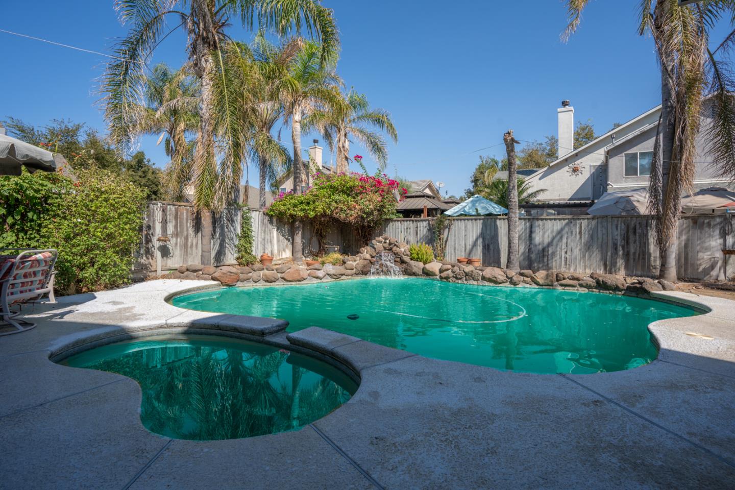 1818 De Anza WAY