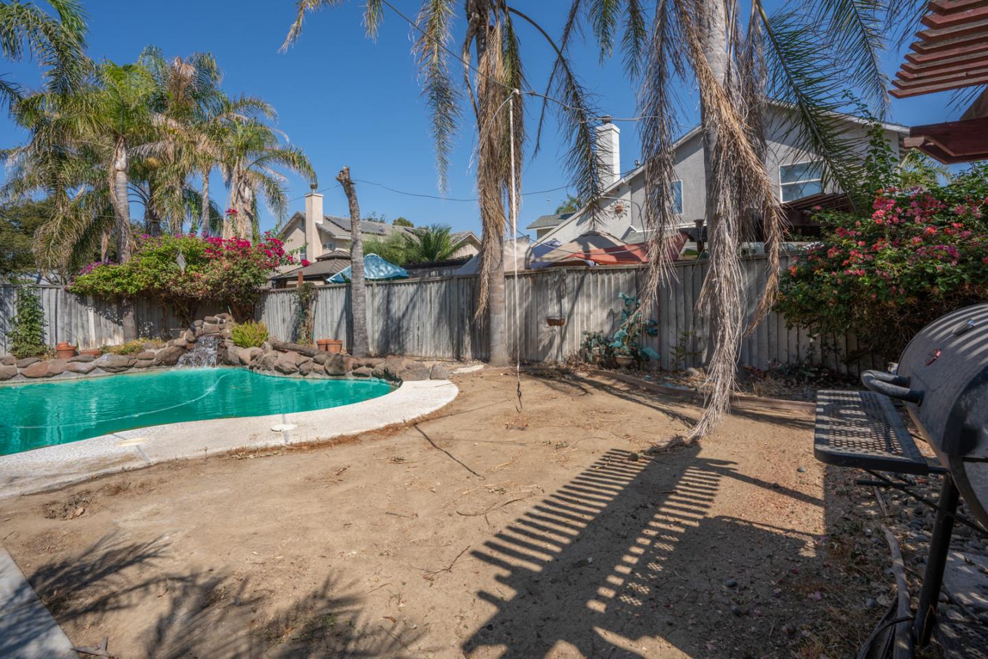 1818 De Anza WAY