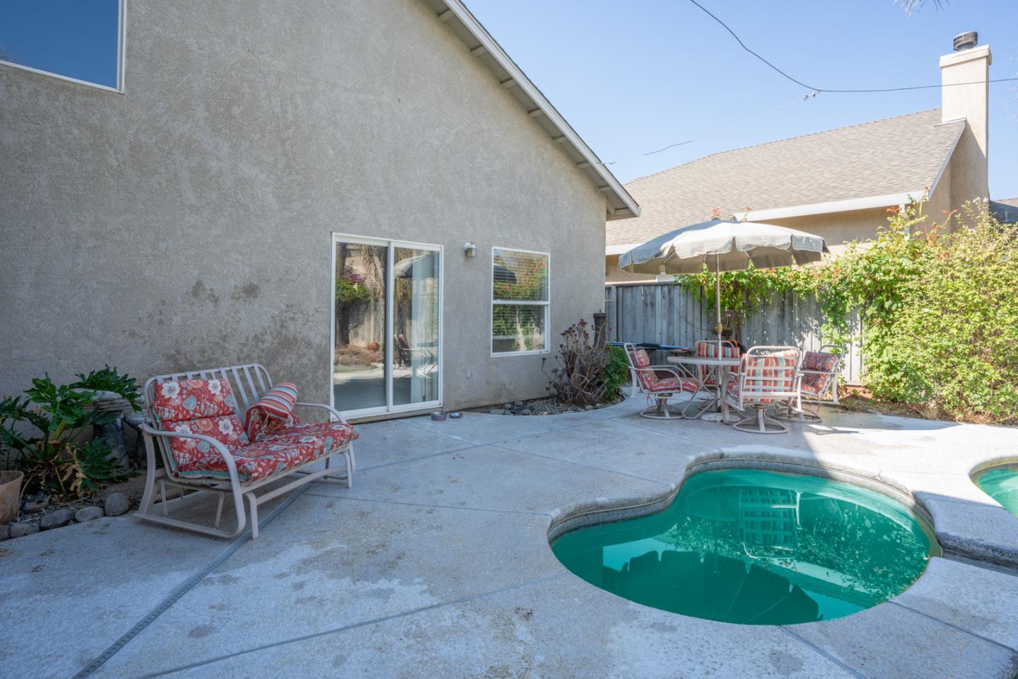 1818 De Anza WAY