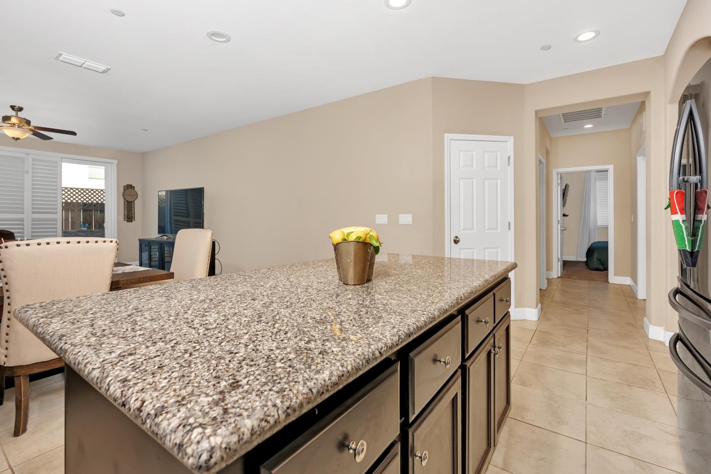 1668 Dodder DR