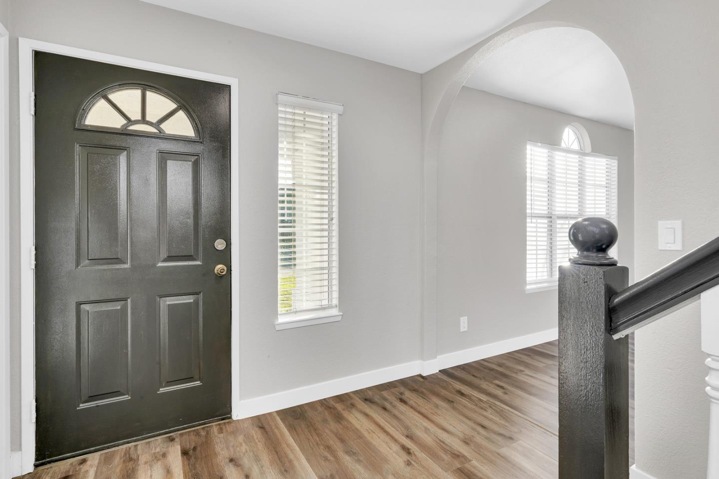 680 Santa Barbara DR