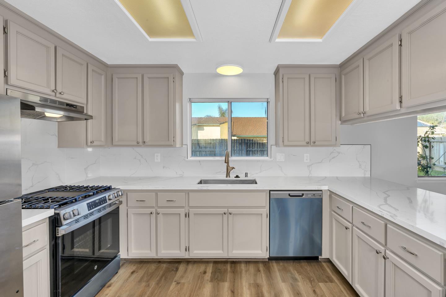 680 Santa Barbara DR