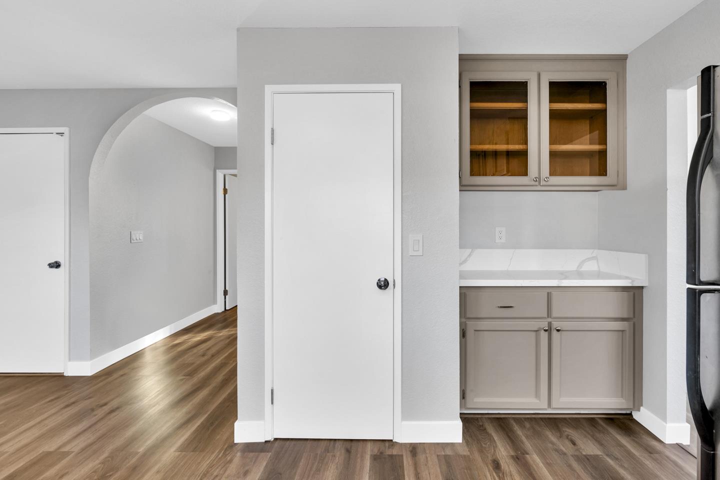 680 Santa Barbara DR