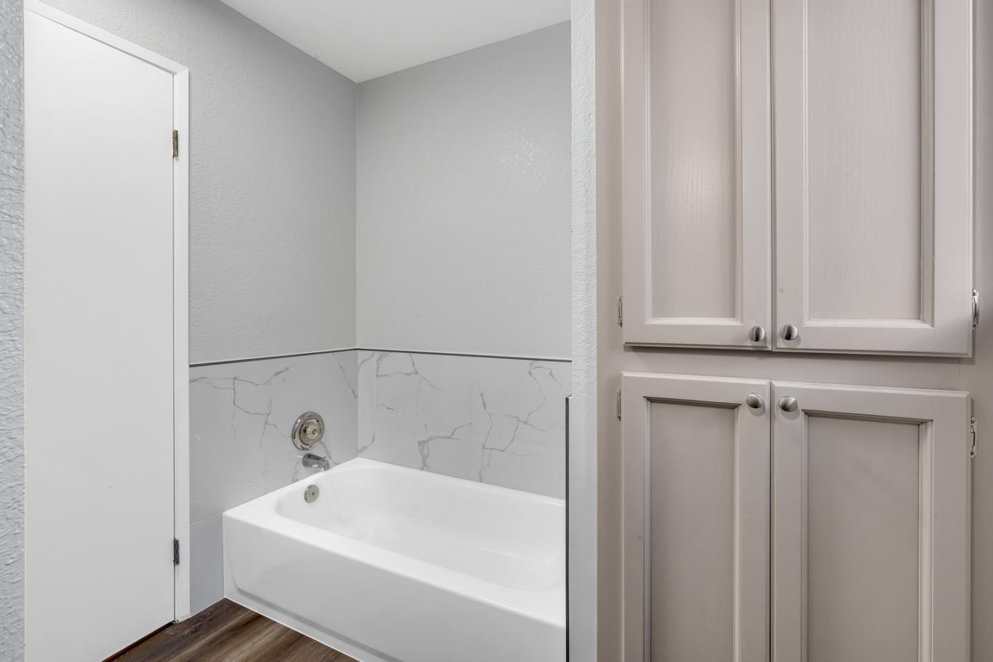 680 Santa Barbara DR