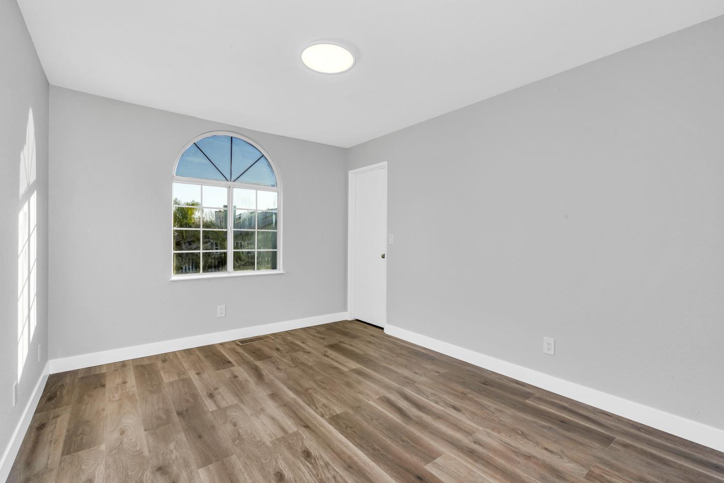 680 Santa Barbara DR