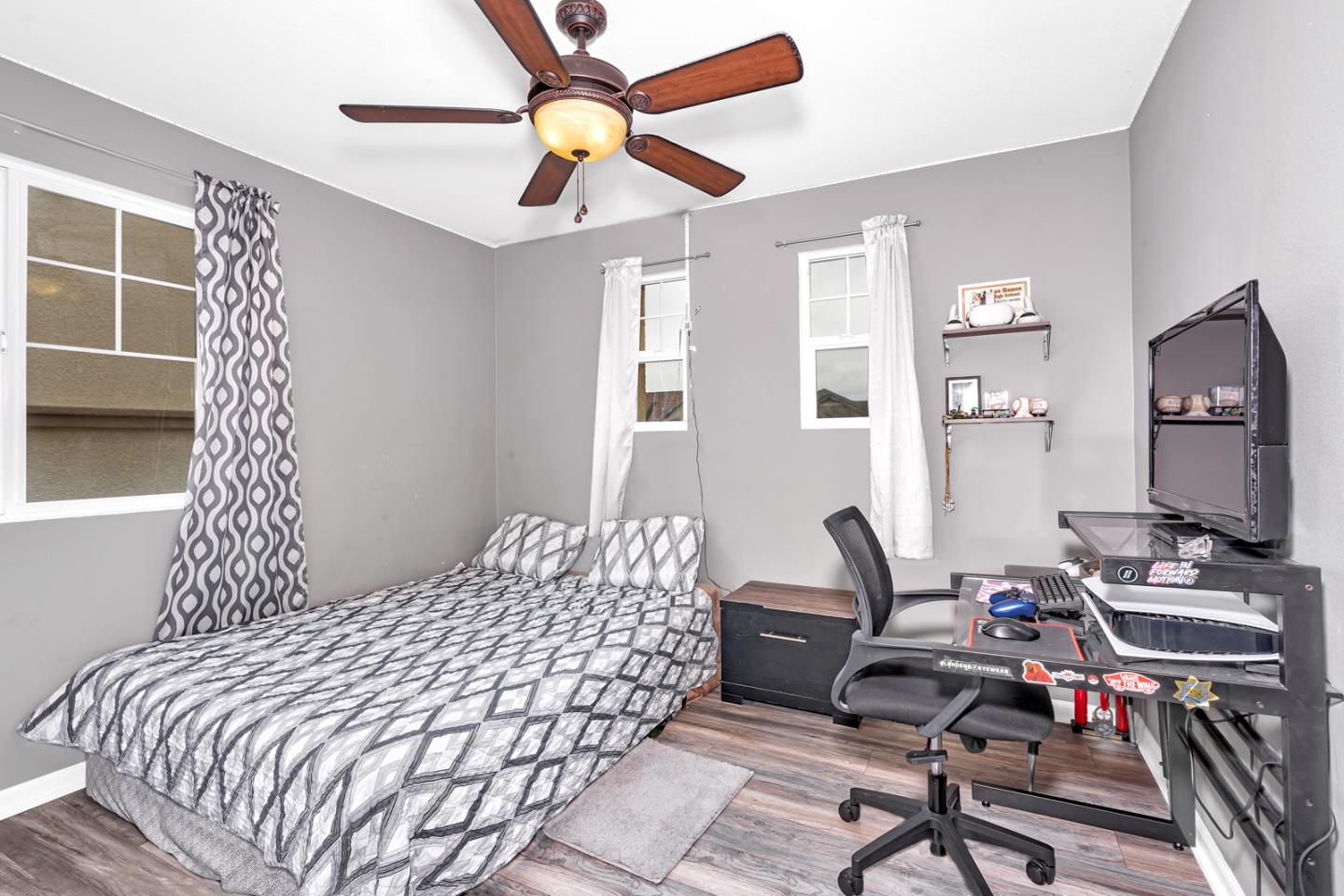 2357 N Rock Creek DR