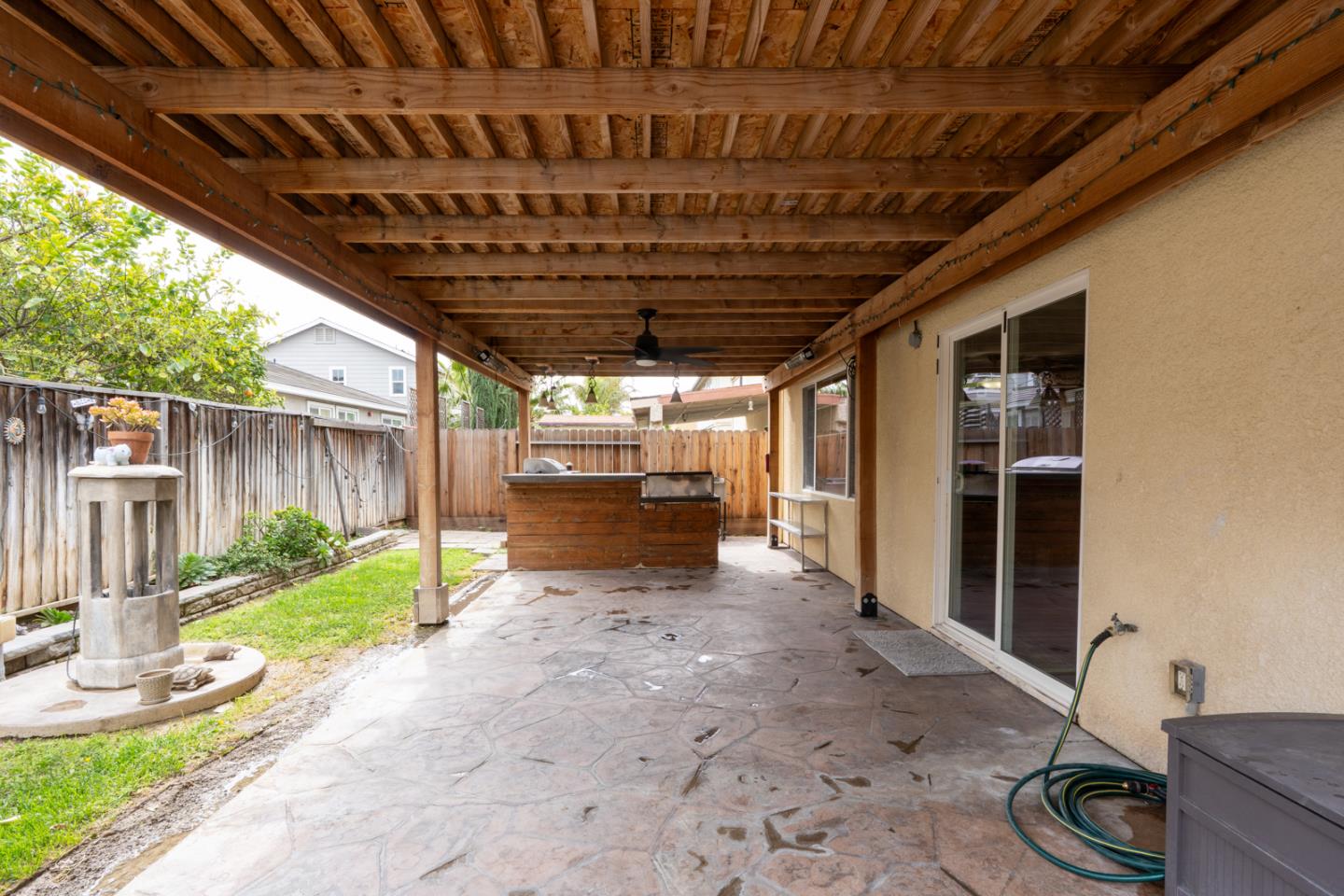 2357 N Rock Creek DR