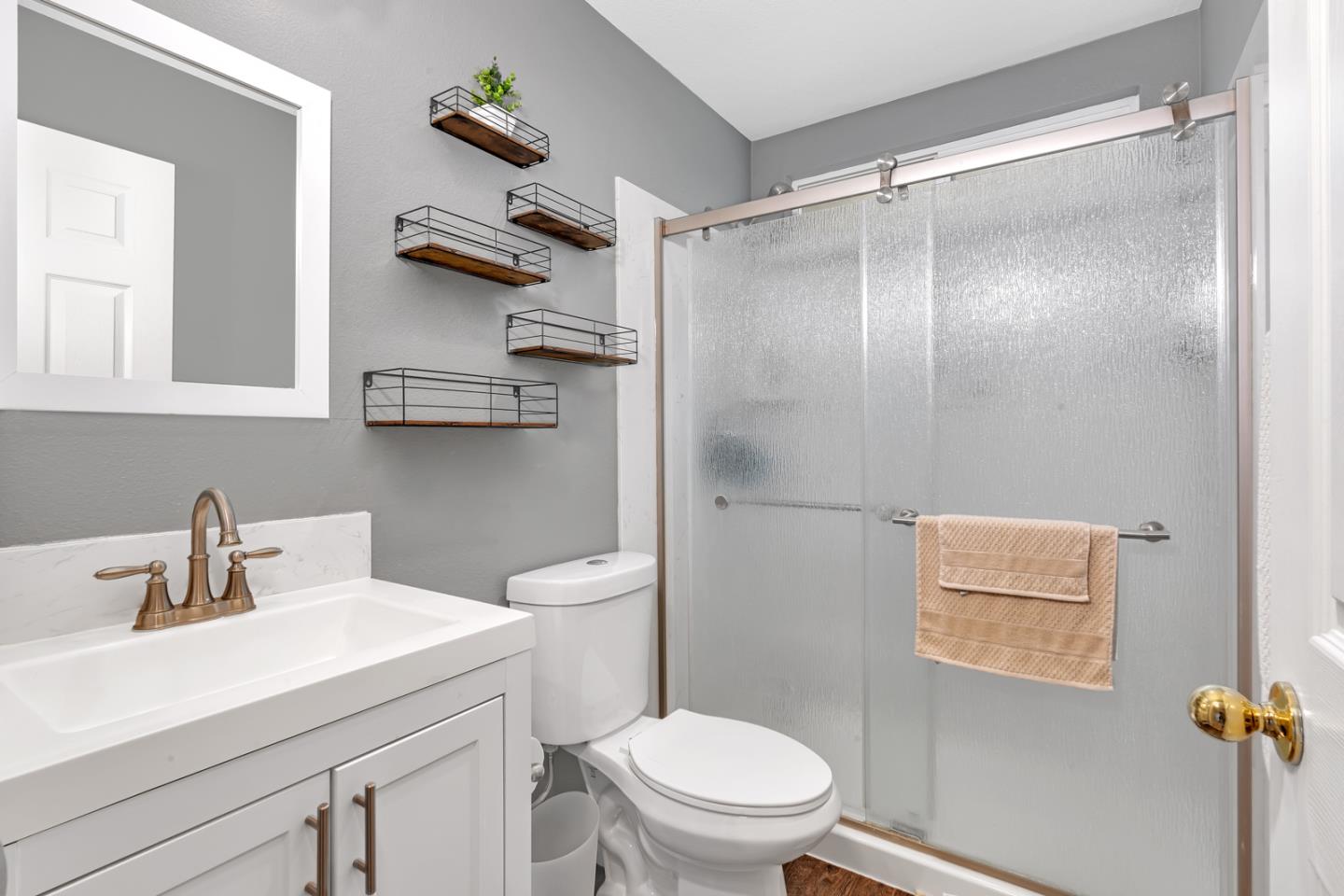 2357 N Rock Creek DR