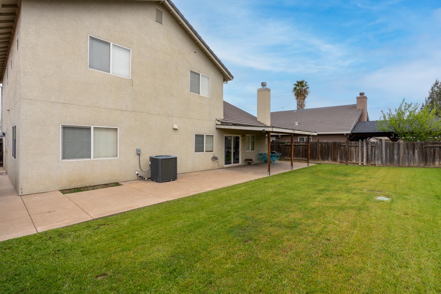 2231 Racquet Club DR