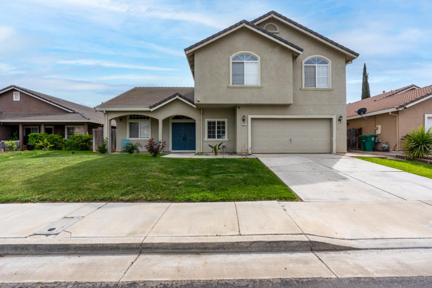 2231 Racquet Club DR