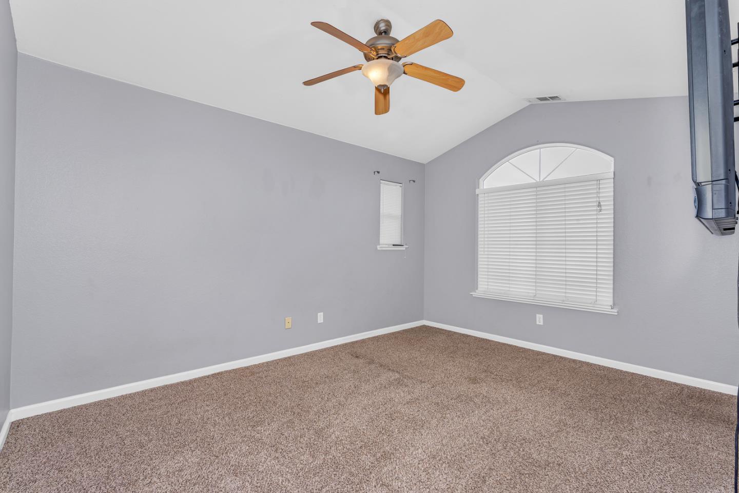 2231 Racquet Club DR