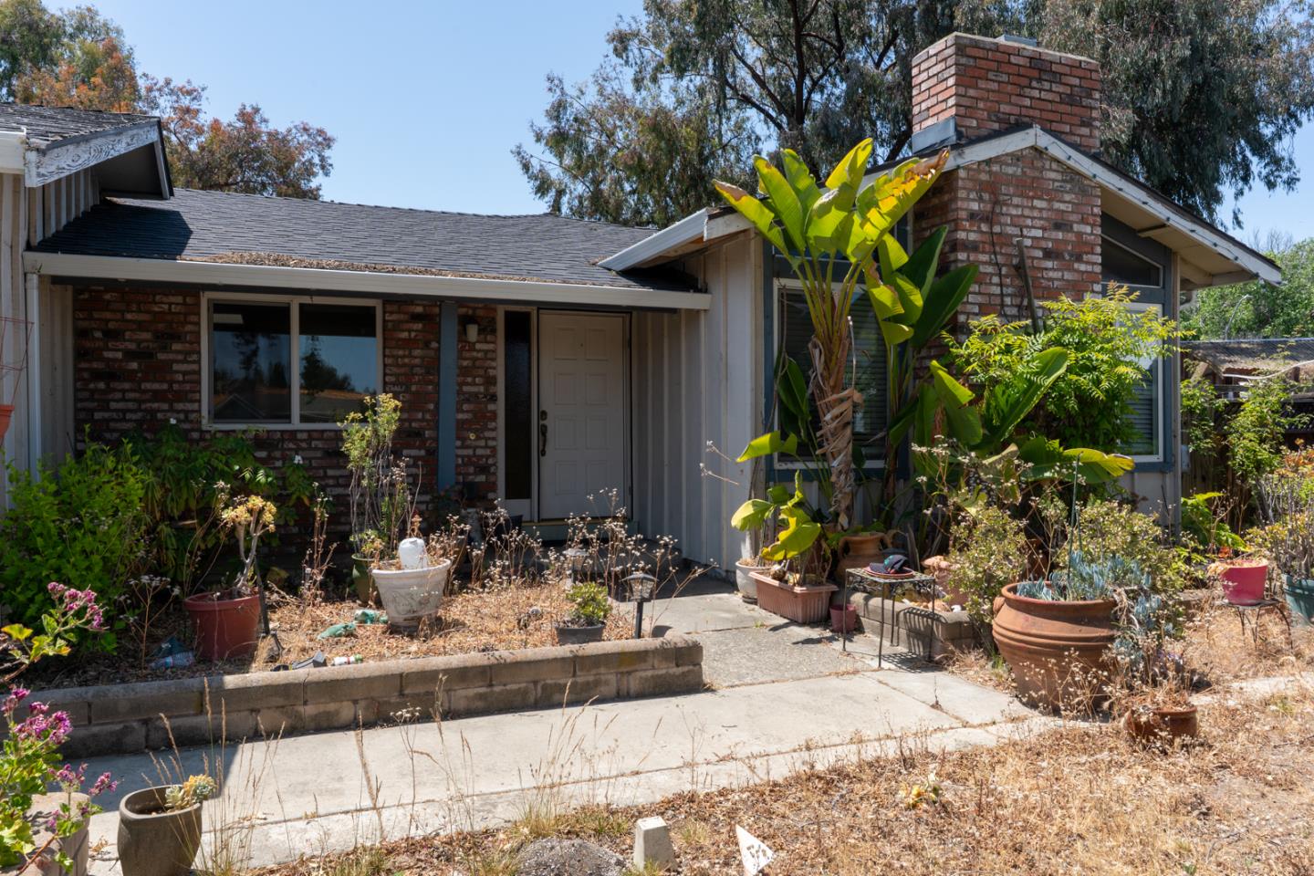 3890 Linton CT
