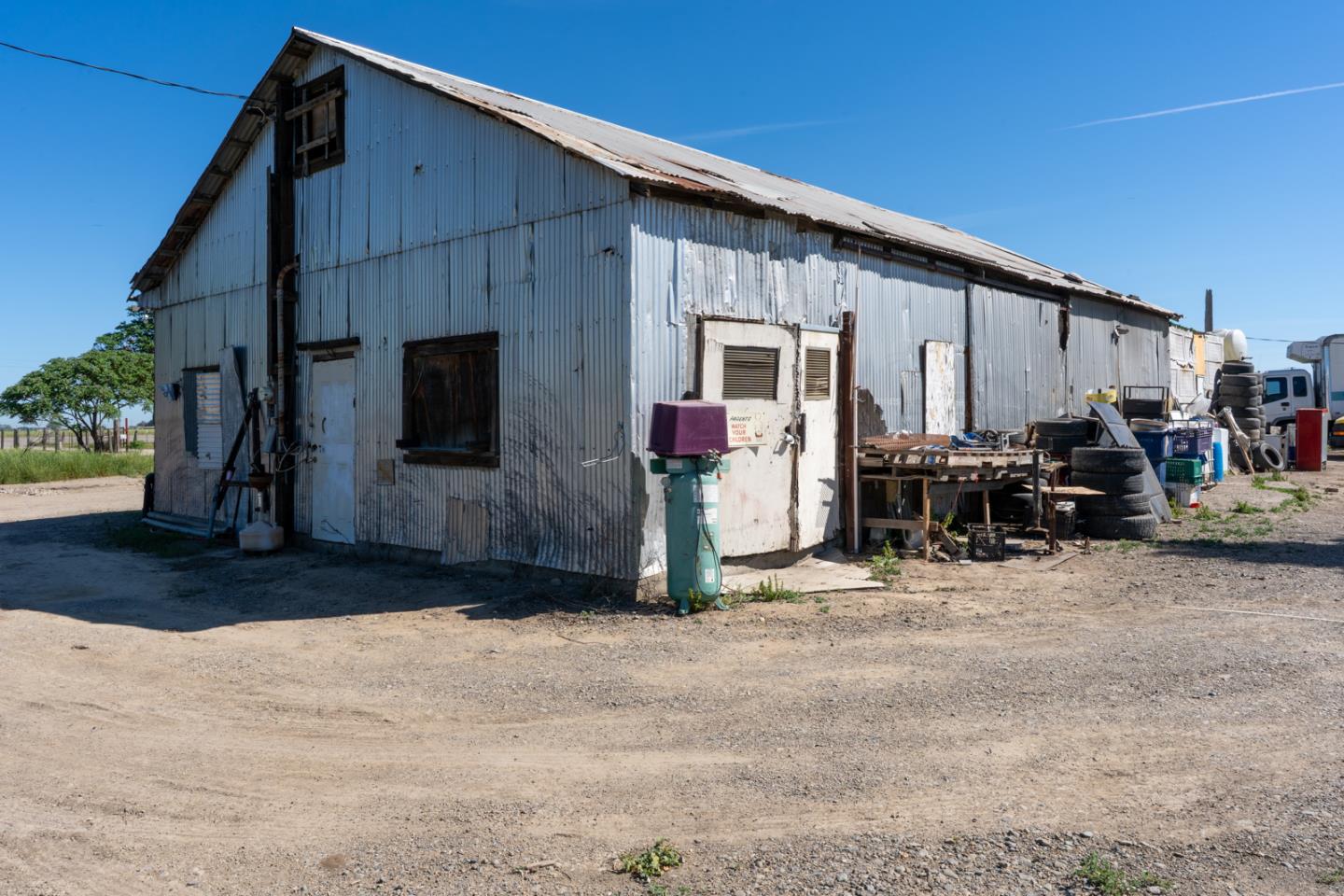 23429 Highway 152