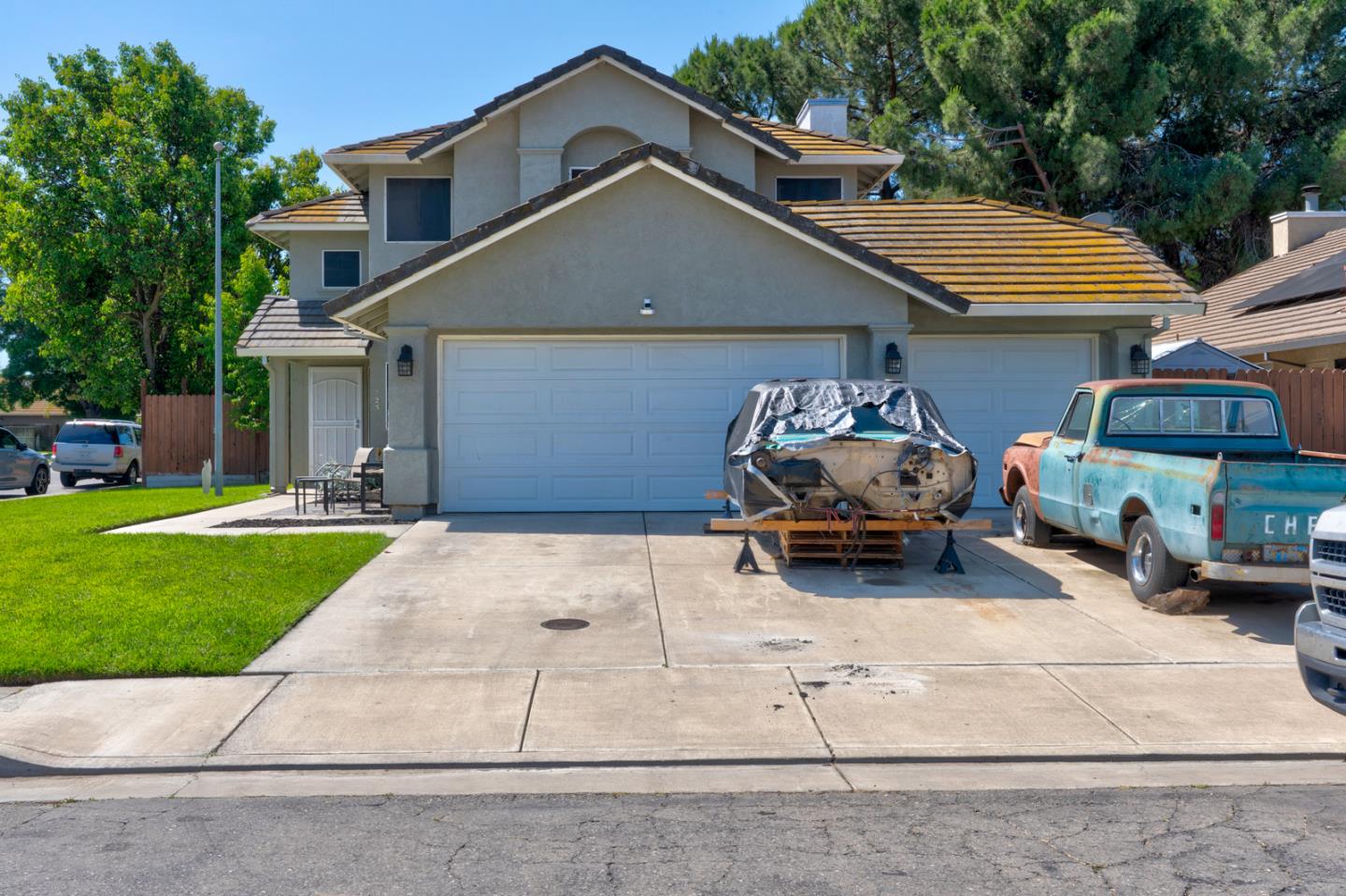 725 Mckinley Street