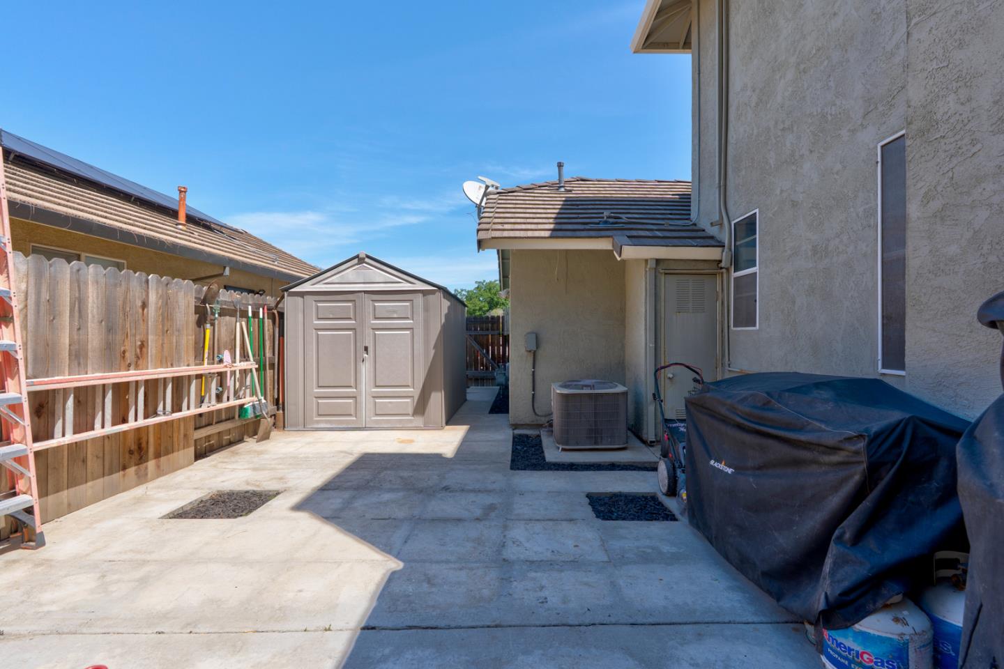 725 Mckinley Street