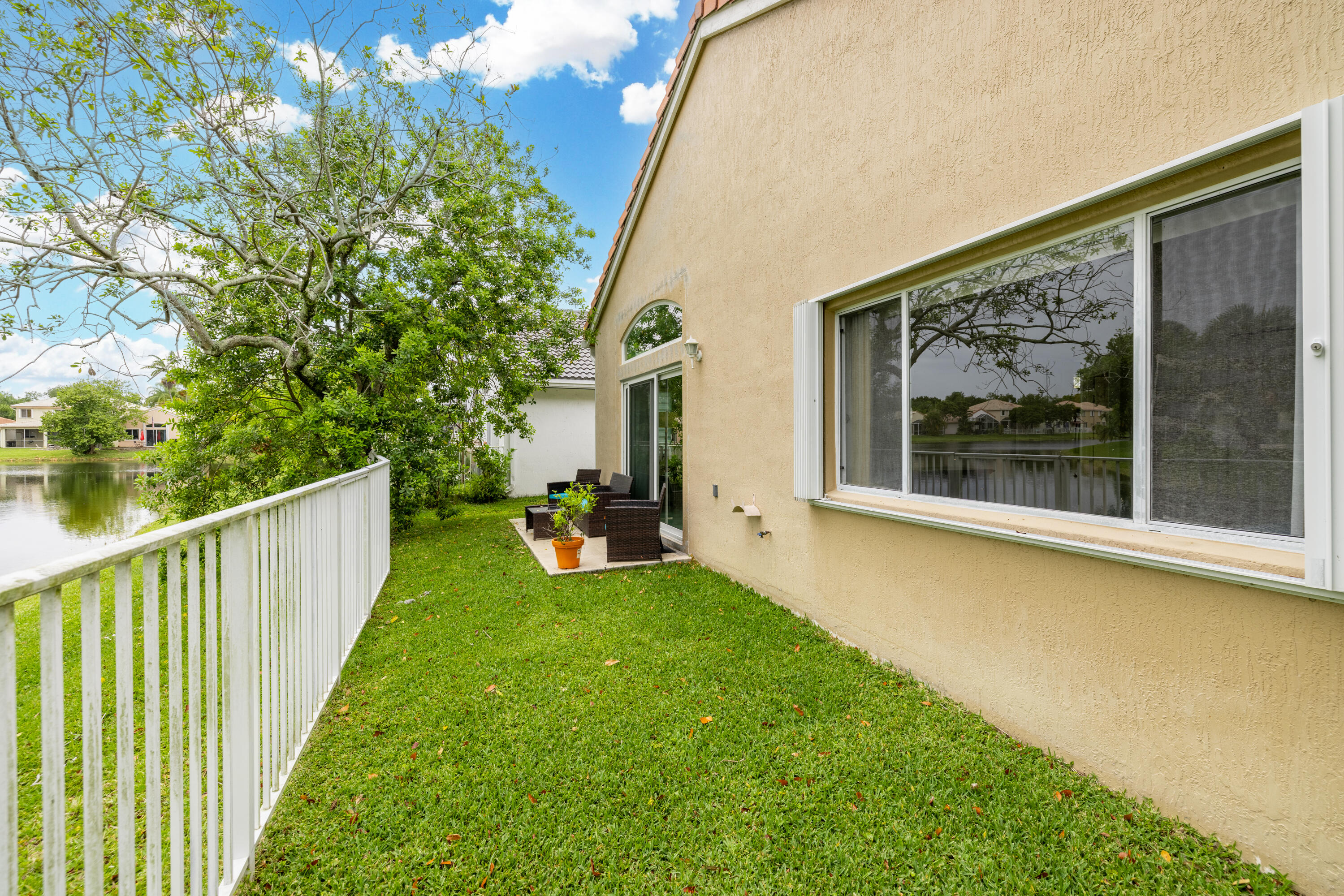 6513 Sandpiper Drive
