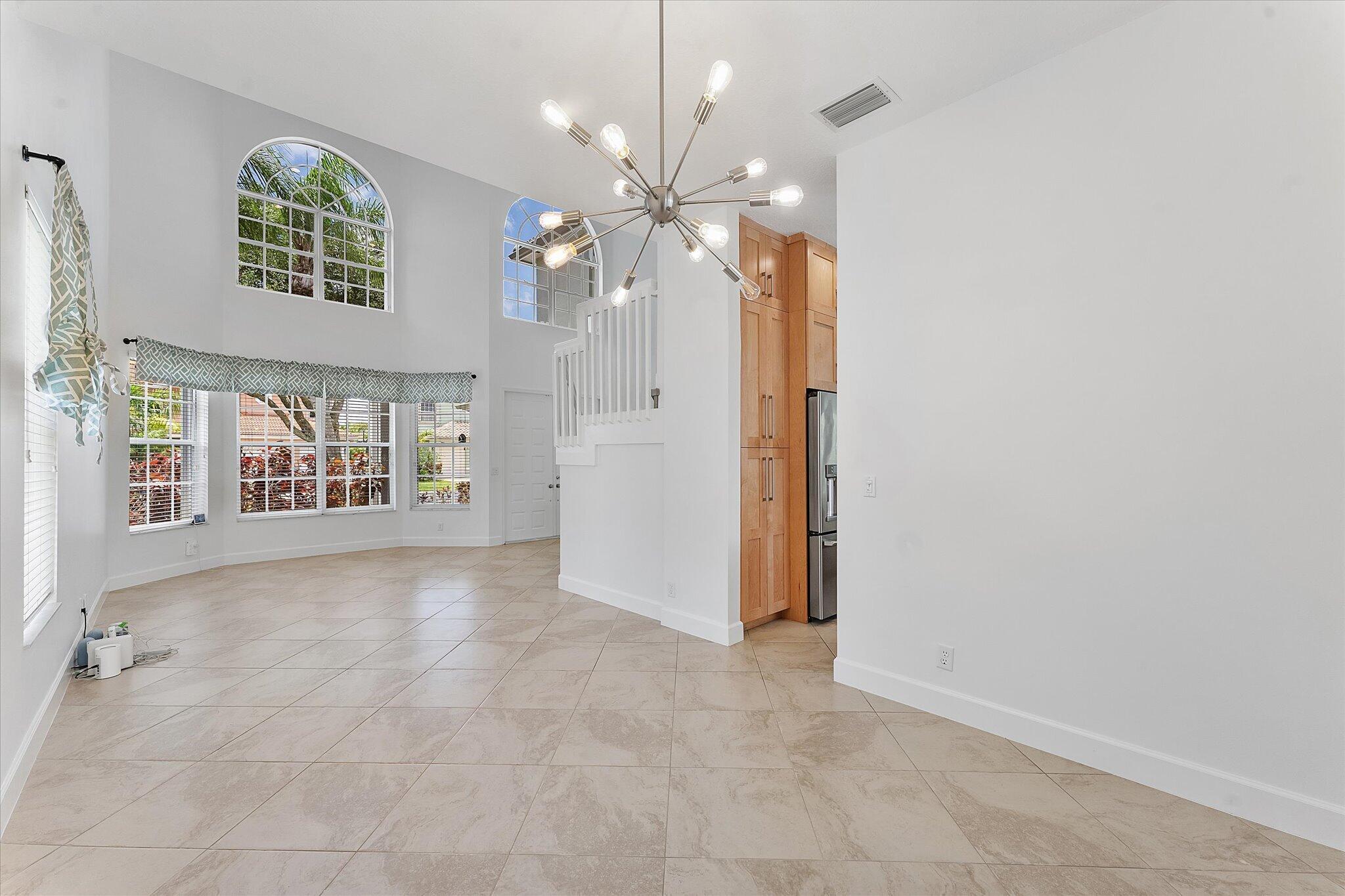 11525 NW 49th Court