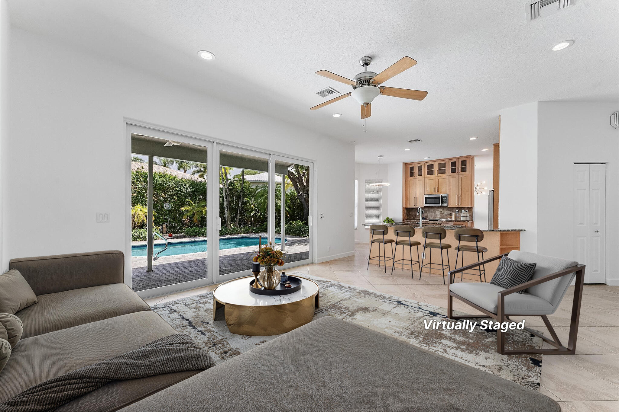 11525 NW 49th Court