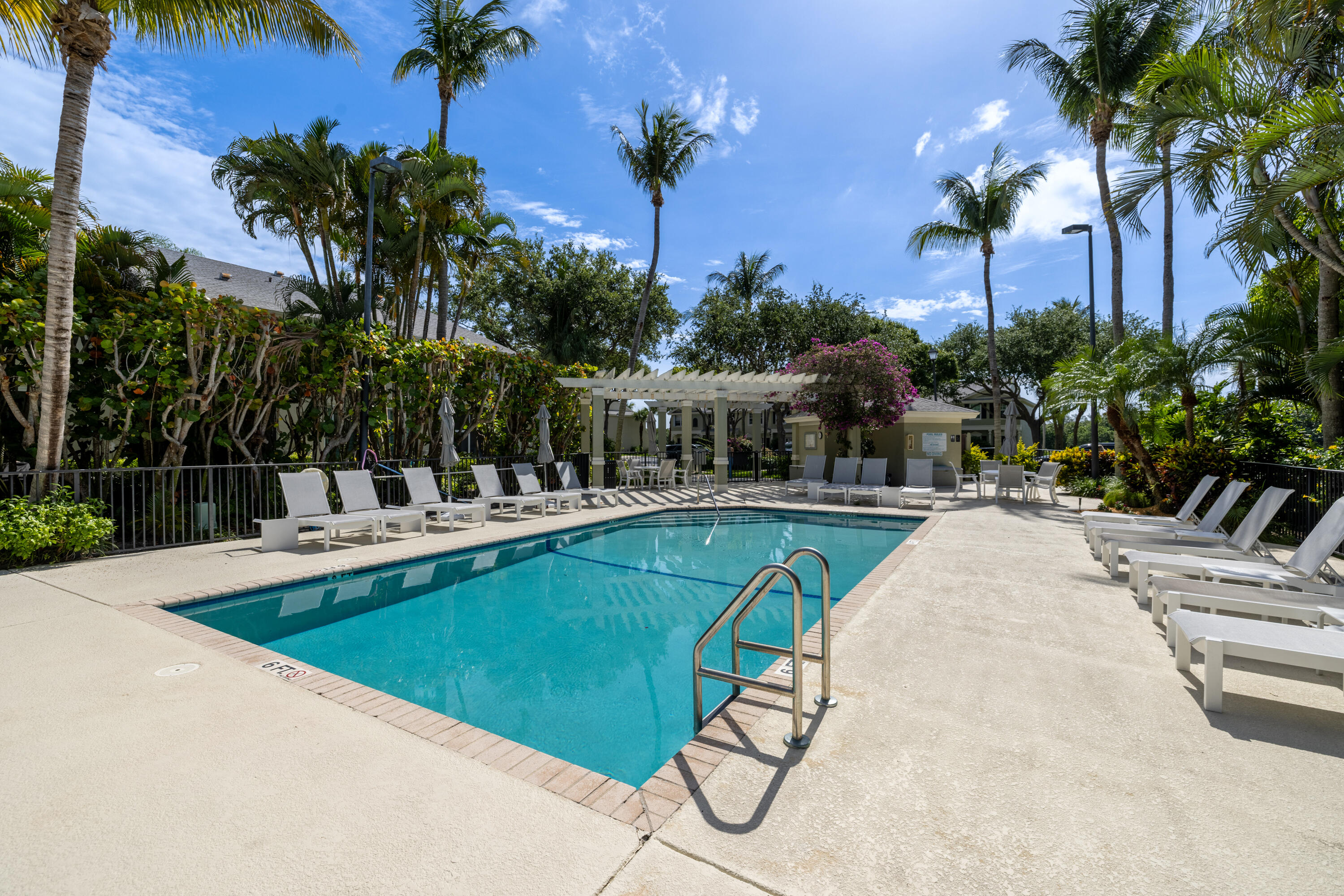 809 Kokomo Key Lane